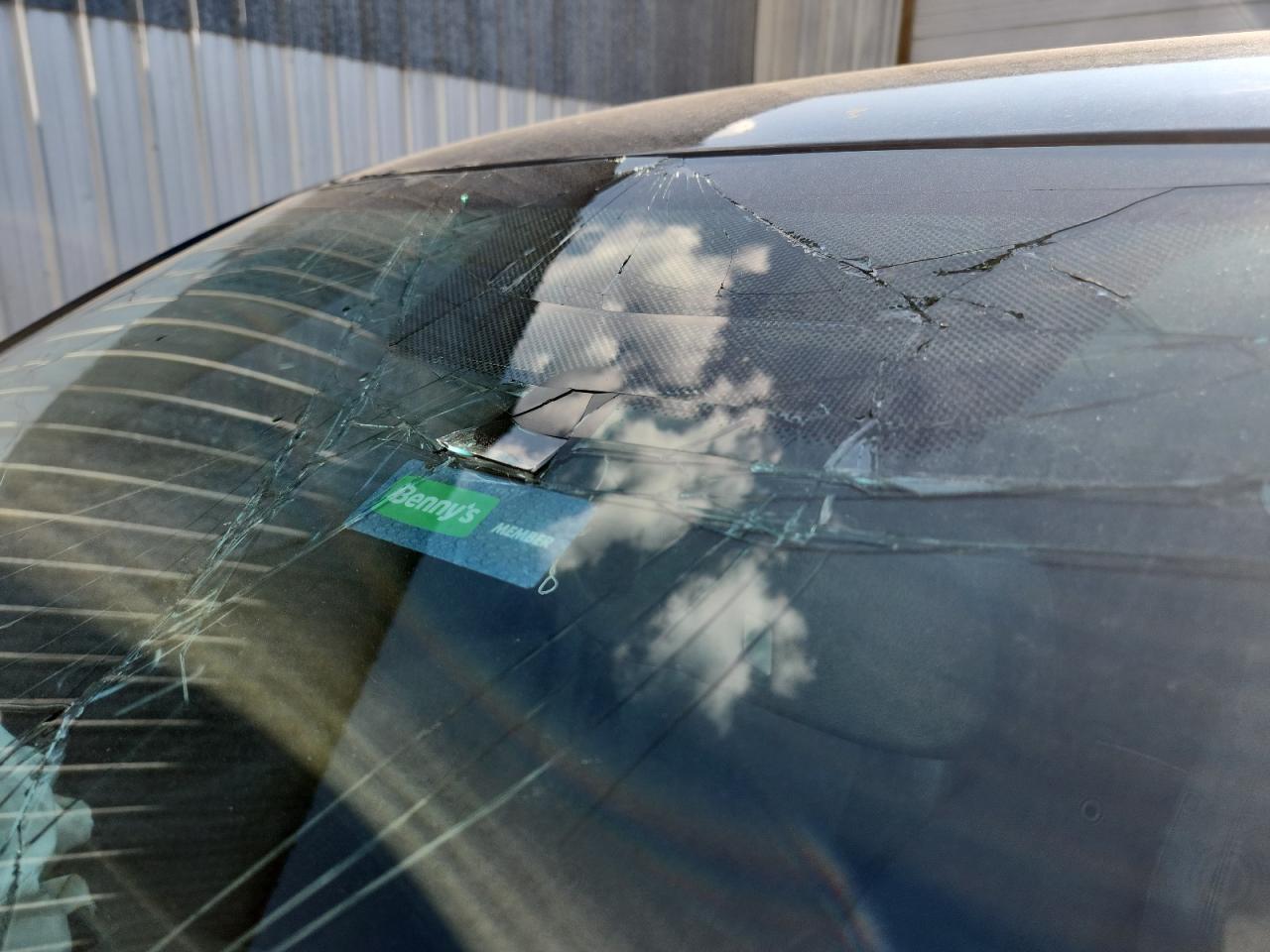 2013 Dodge Durango Crew Черный vin: 1C4RDHDG8DC530108 Damage: Windshield, Broken, Replacement Required