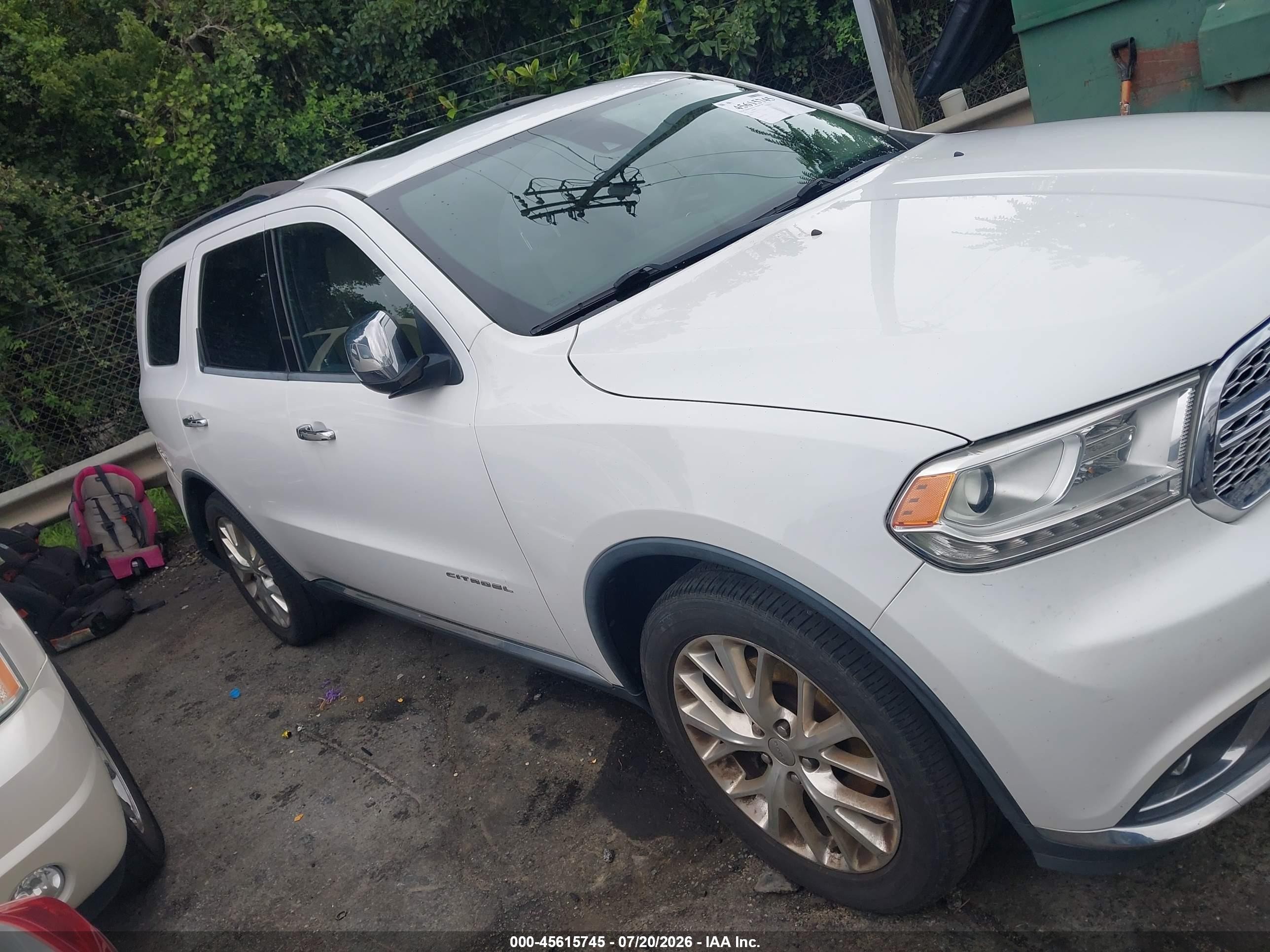 2015 Dodge Durango Citadel White vin: 1C4RDHEG7FC931232