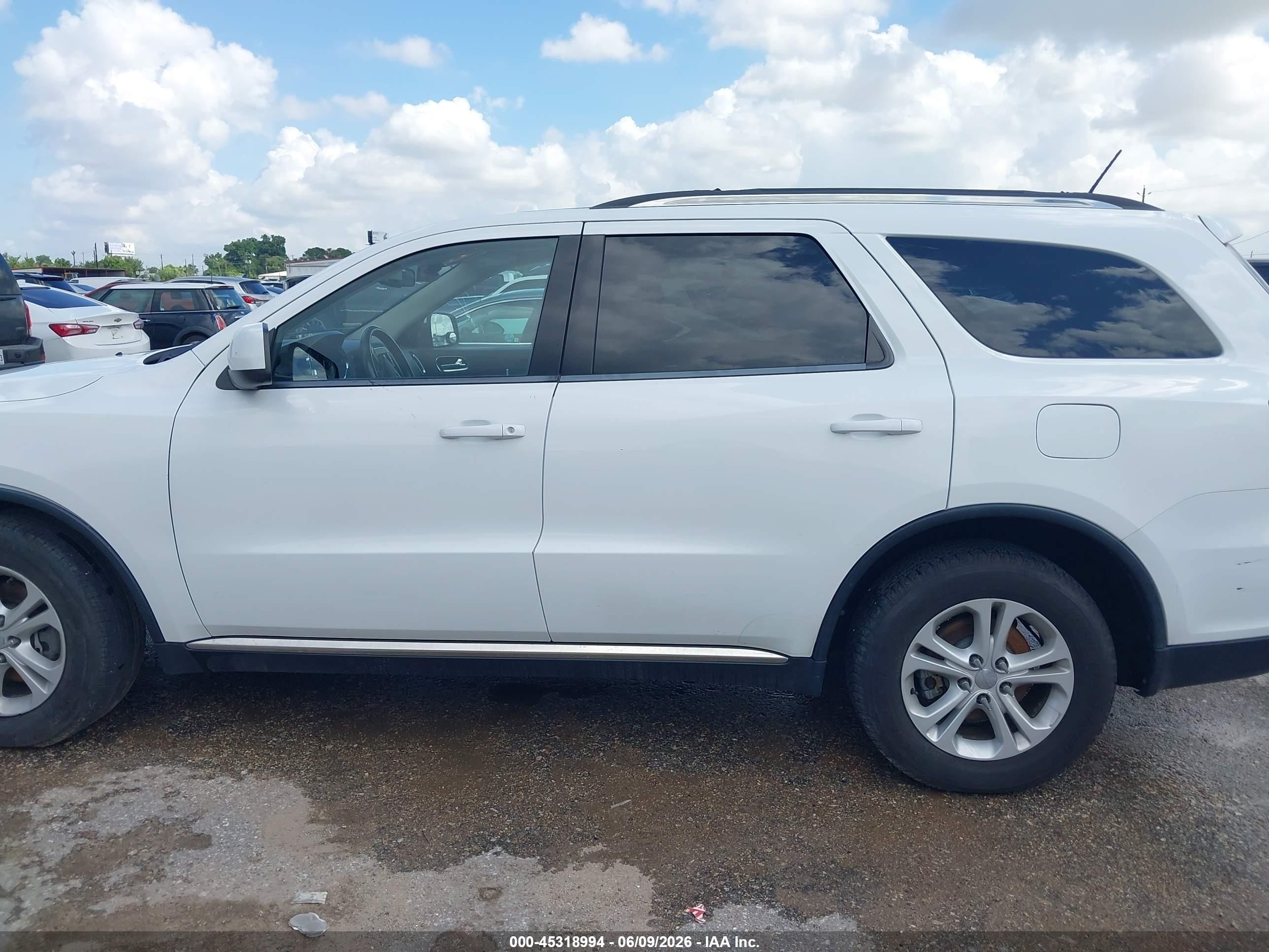 2013 Dodge Durango Sxt White vin: 1C4RDJAG1DC582966