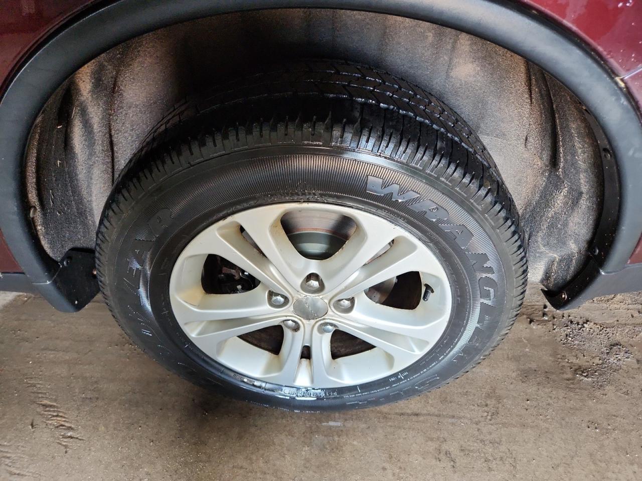 2012 Dodge Durango Sxt Purple vin: 1C4RDJAG2CC317732 Damage: Left Rear Wheel, Curb Rash, 1/2 To 1 Inch
