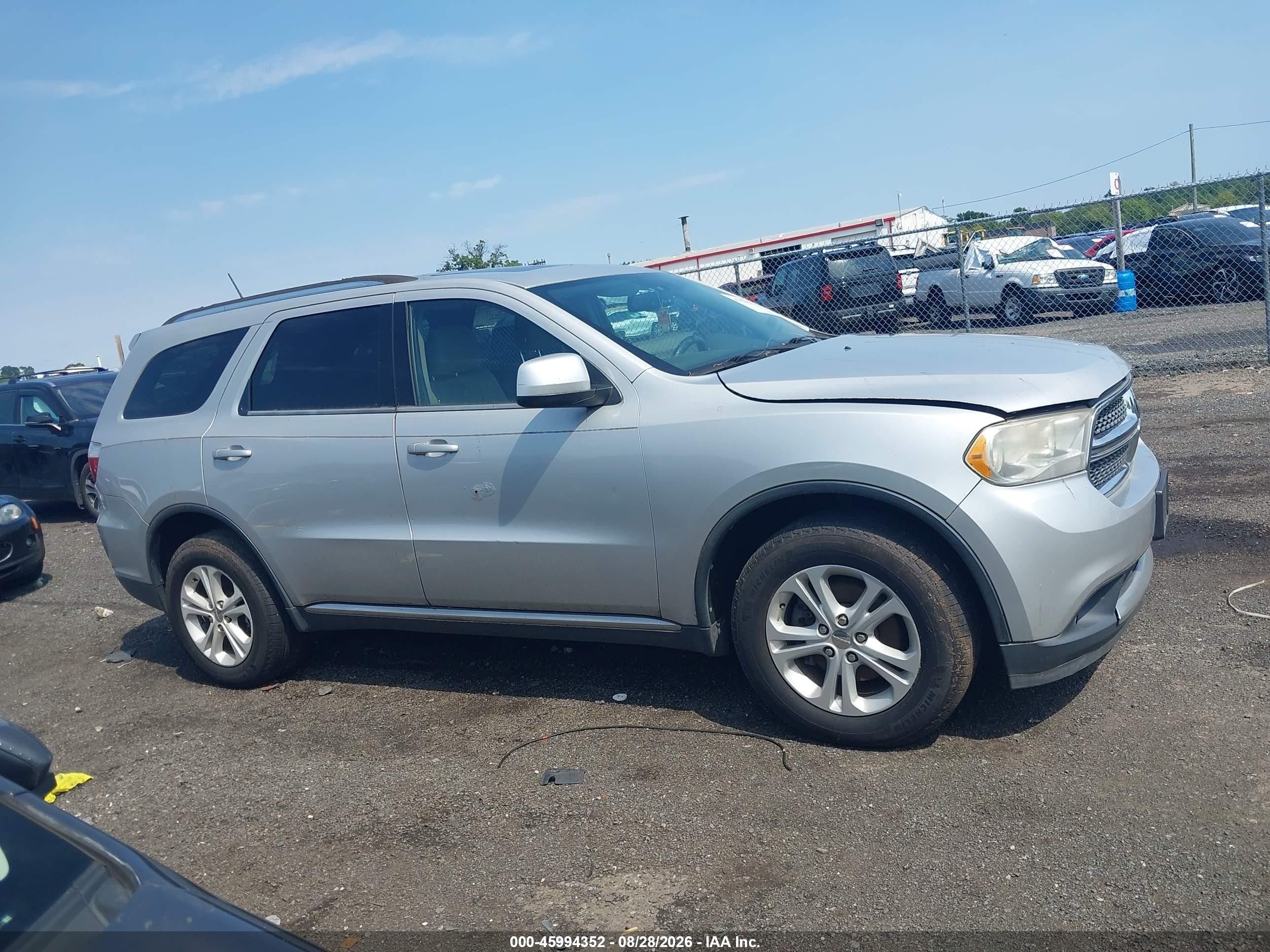 2013 Dodge Durango Sxt Silver vin: 1C4RDJAG4DC570939