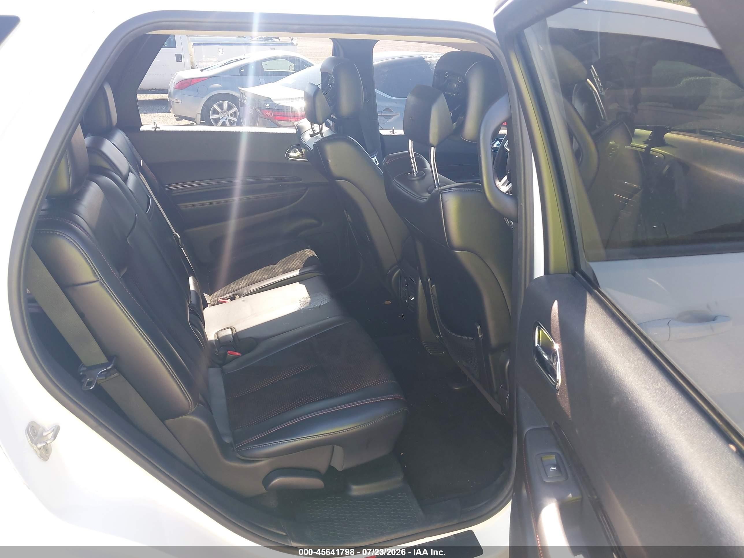 2013 Dodge Durango Sxt Белый vin: 1C4RDJAG7DC681601