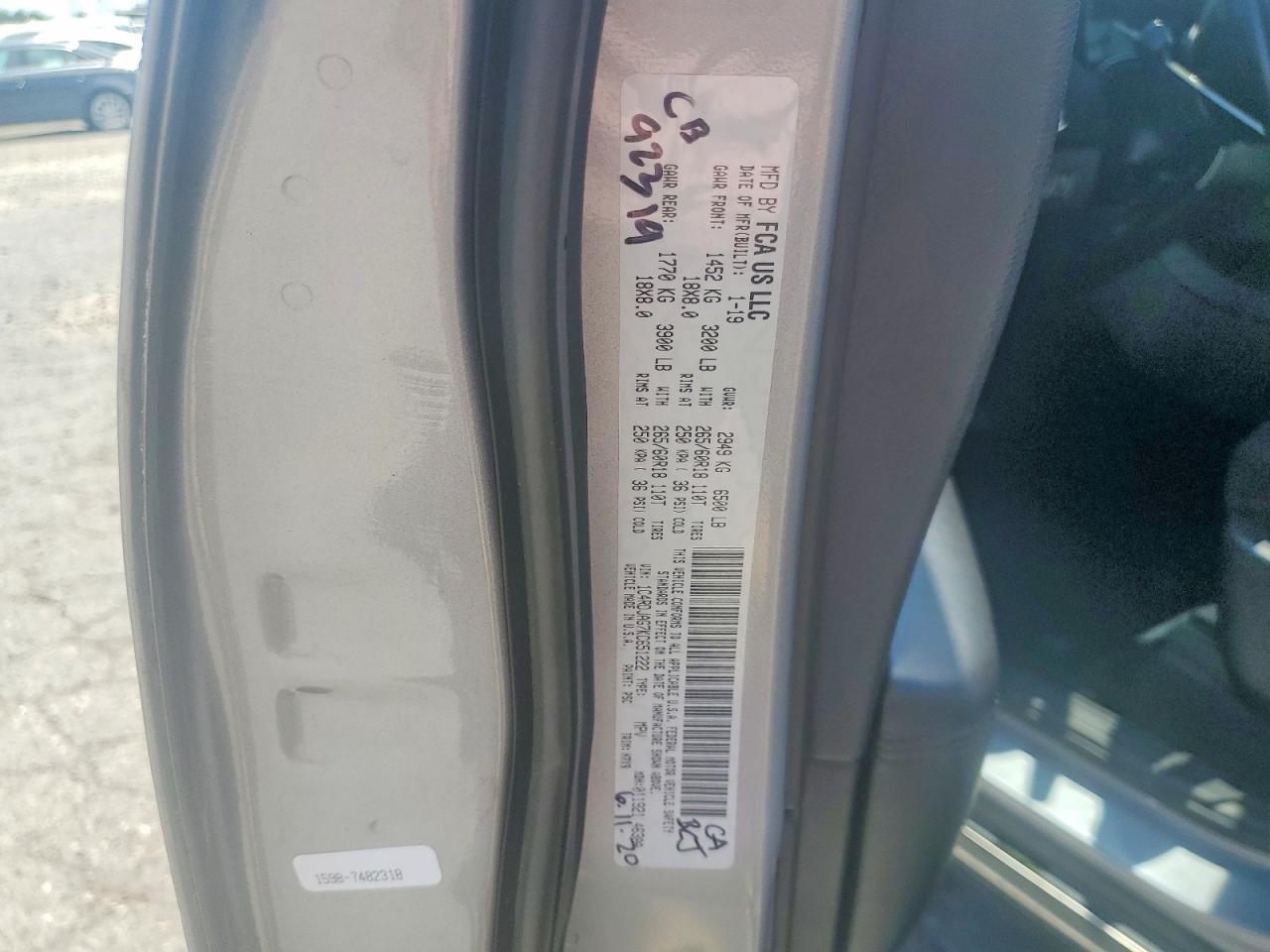 2019 Dodge Durango Sxt Silver vin: 1C4RDJAG7KC651222