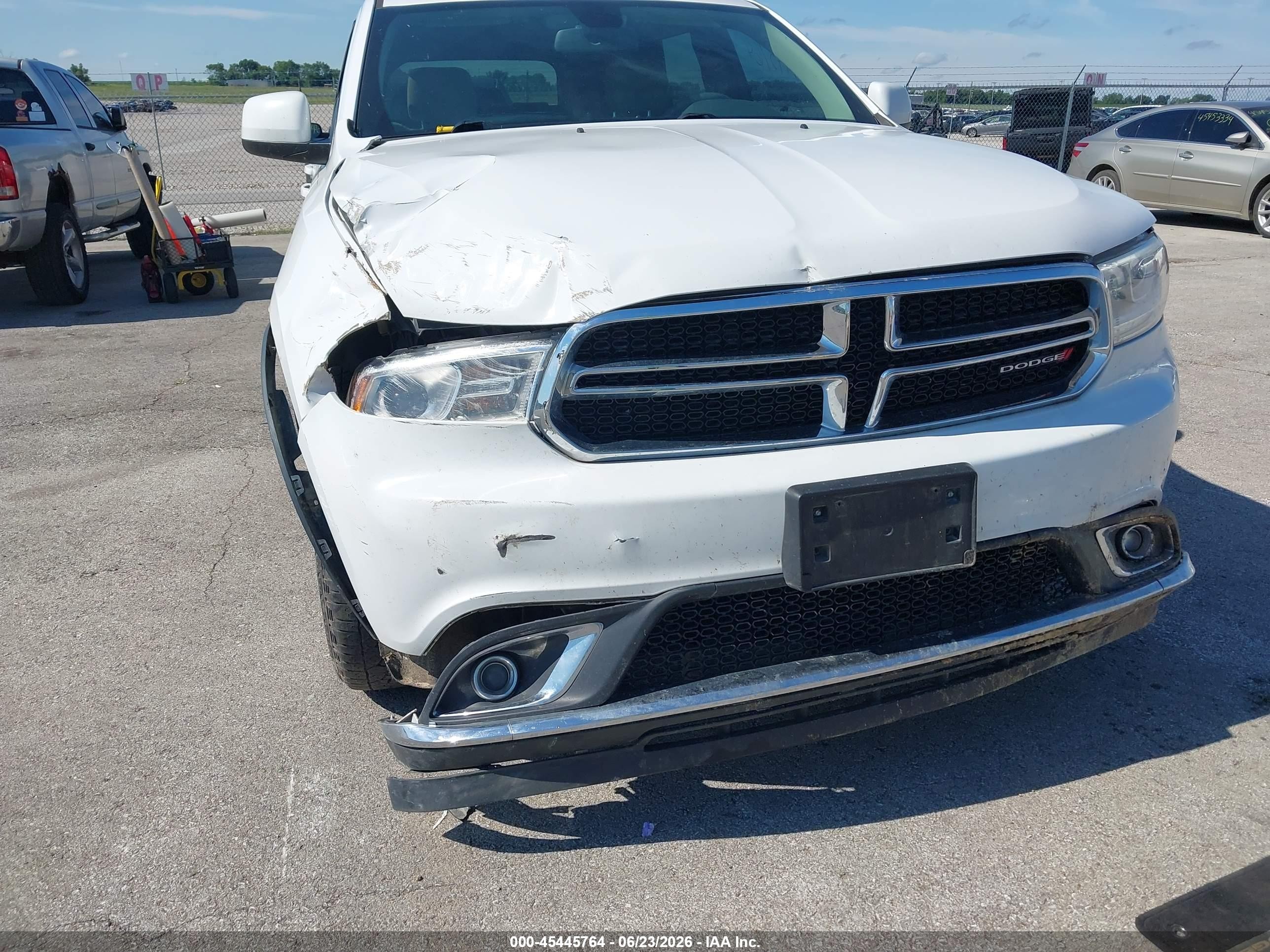 2015 Dodge Durango Sxt White vin: 1C4RDJAG8FC110136
