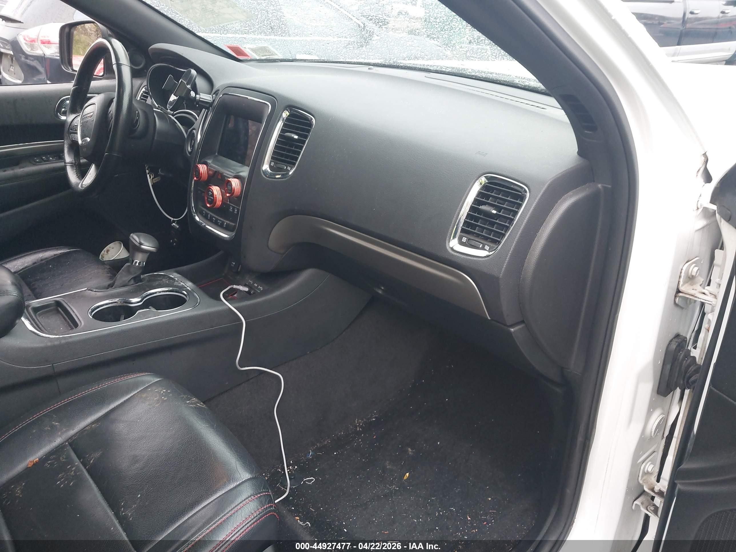 2018 Dodge Durango Sxt Awd White vin: 1C4RDJAG8JC116558