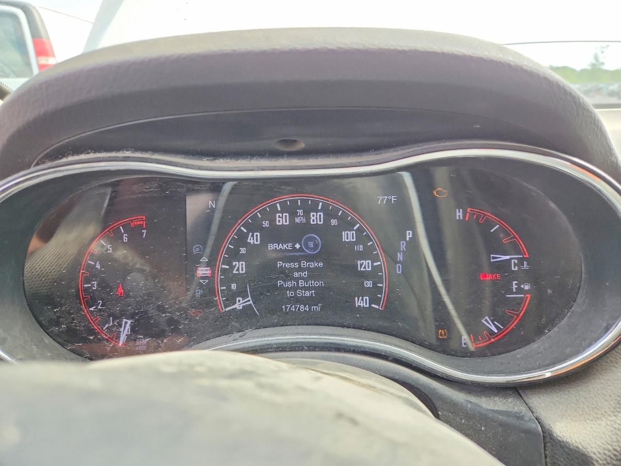 2018 Dodge Durango Sxt White vin: 1C4RDJAG8JC187775