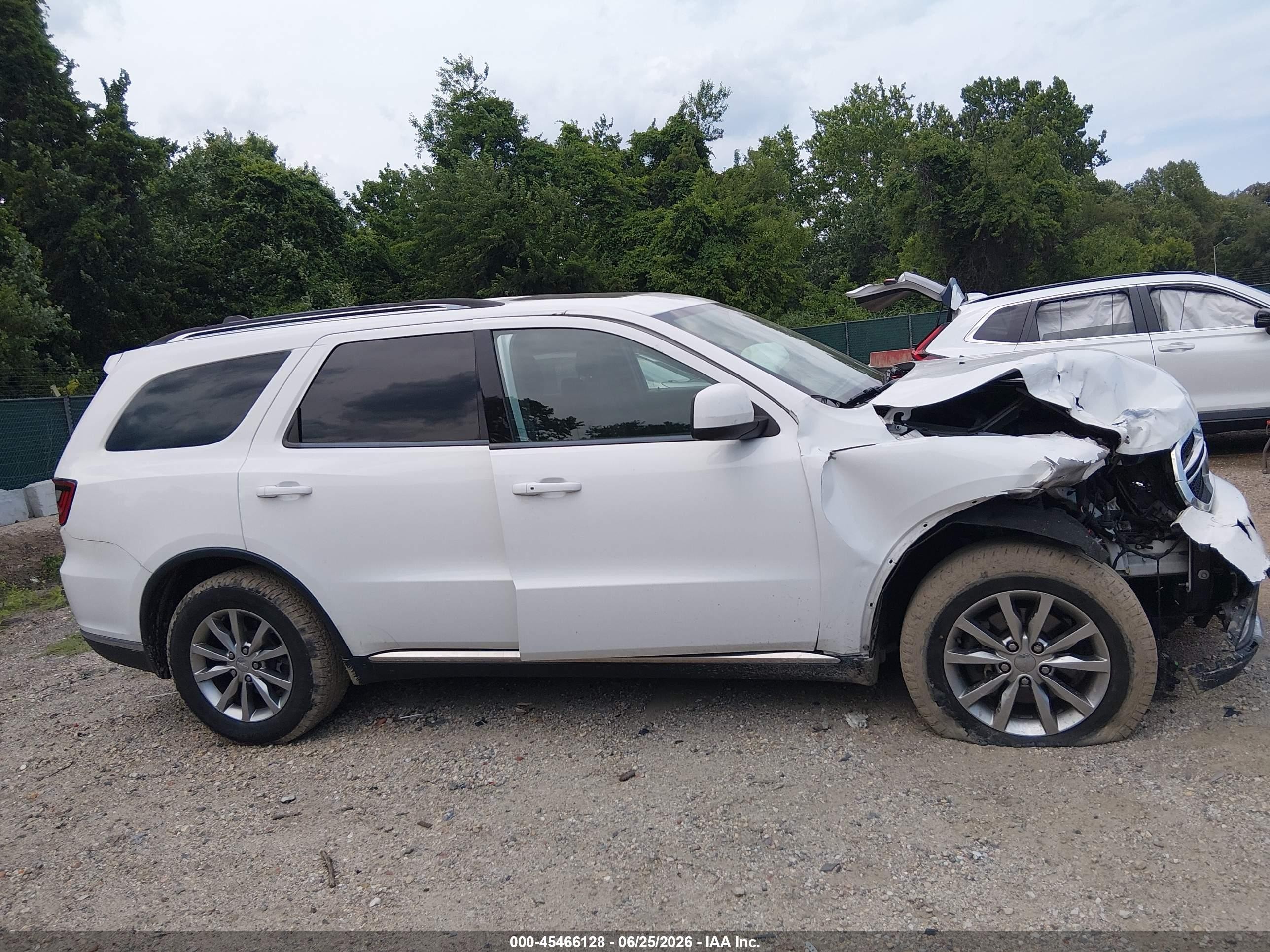 2018 Dodge Durango Sxt Awd White vin: 1C4RDJAG8JC312676