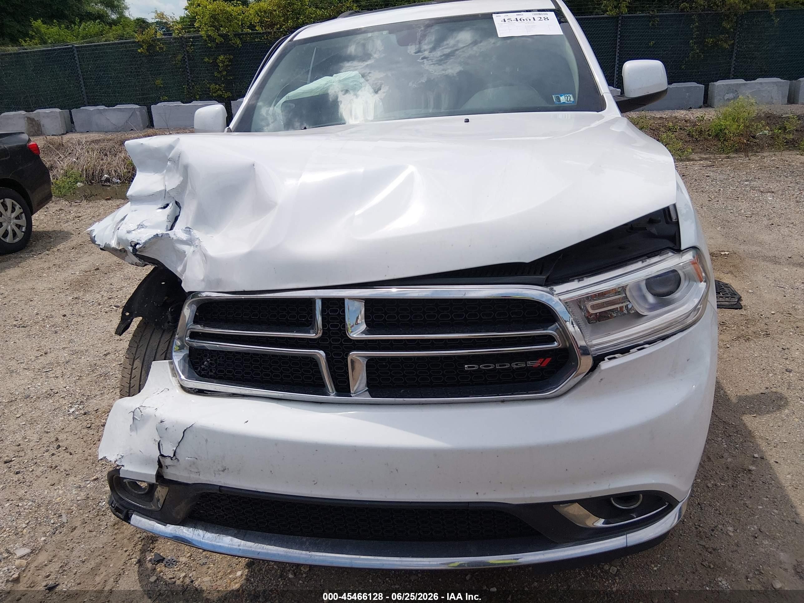 2018 Dodge Durango Sxt Awd White vin: 1C4RDJAG8JC312676