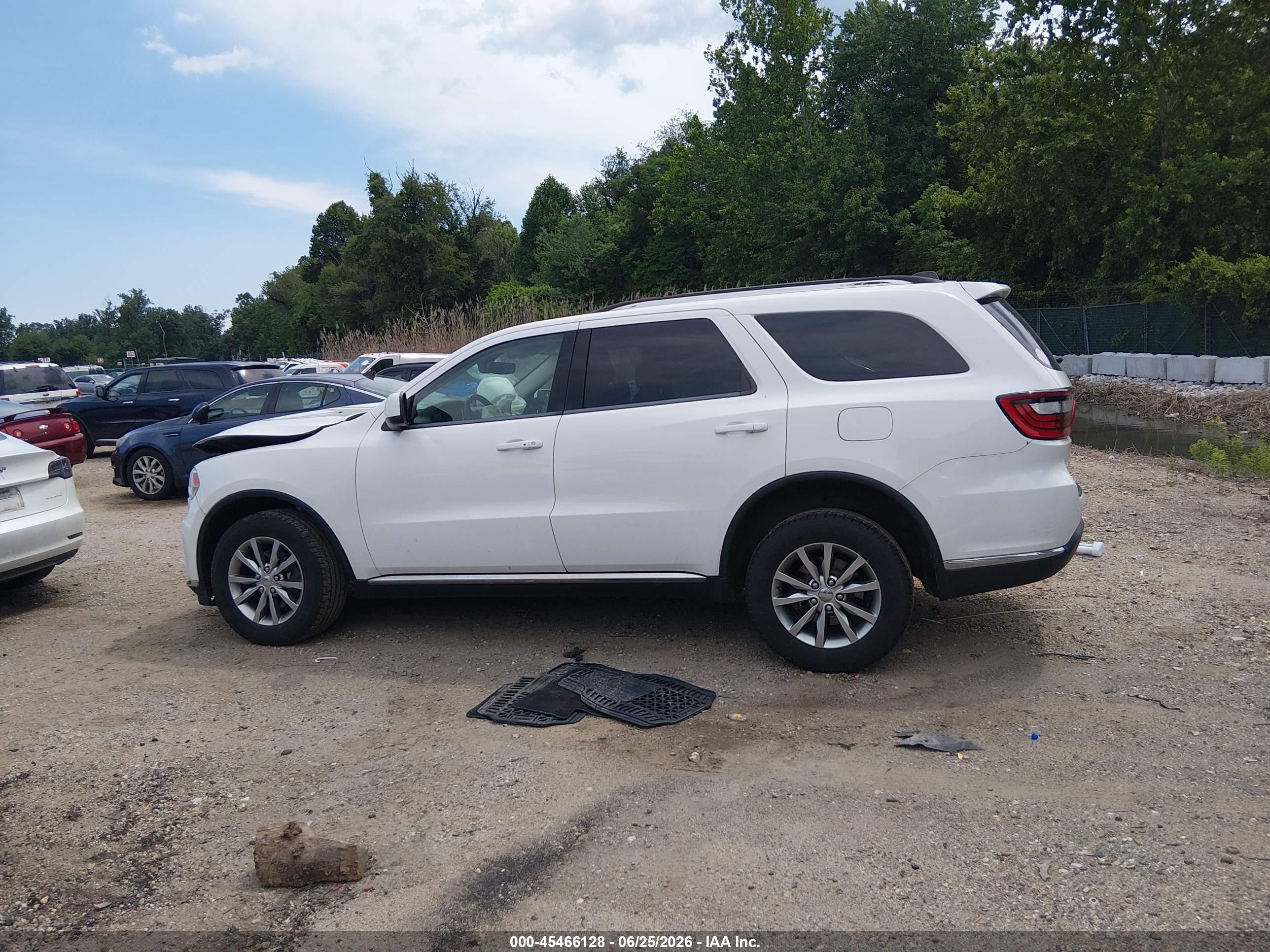 2018 Dodge Durango Sxt Awd White vin: 1C4RDJAG8JC312676