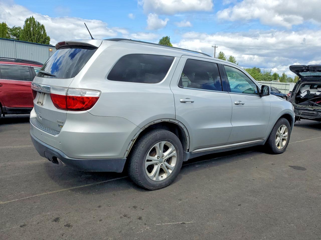 2012 Dodge Durango Crew Silver vin: 1C4RDJDG2CC107479