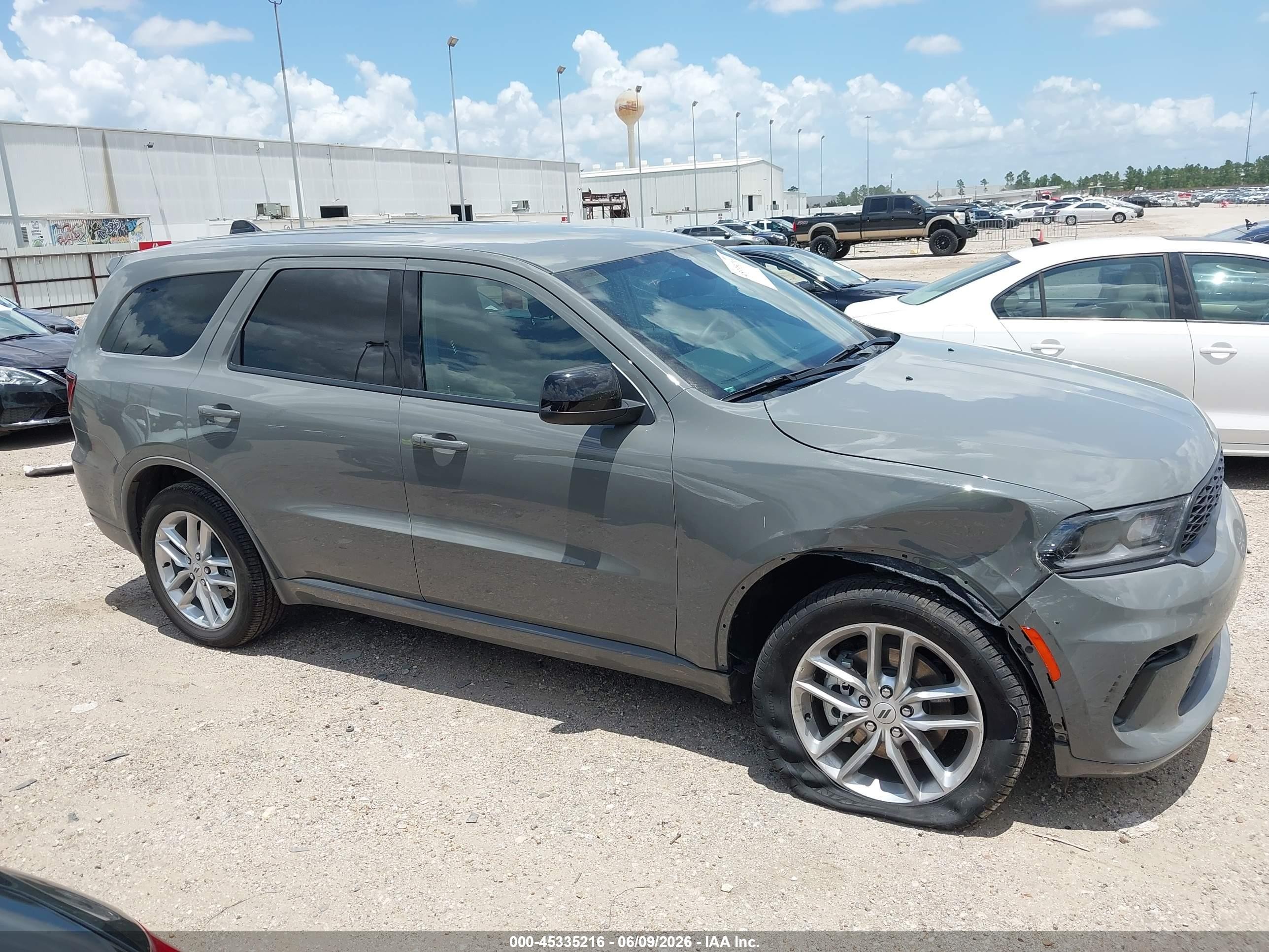 2026 Dodge Durango Gt Awd Gray vin: 1C4RDJDG4TC265175