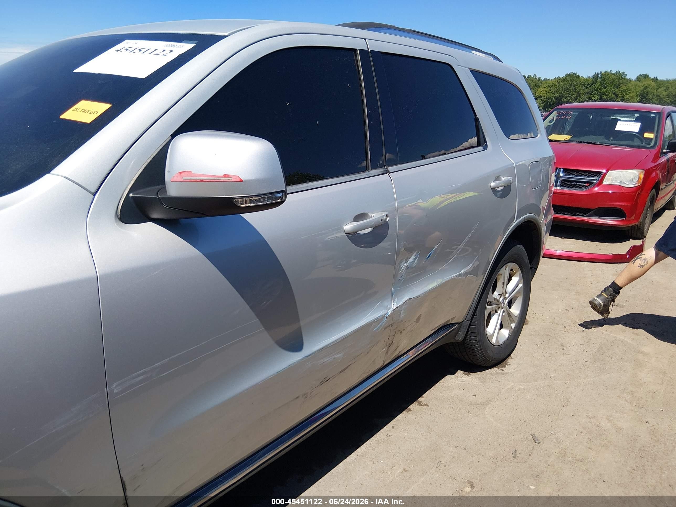 2012 Dodge Durango Crew Silver vin: 1C4RDJDG5CC181141