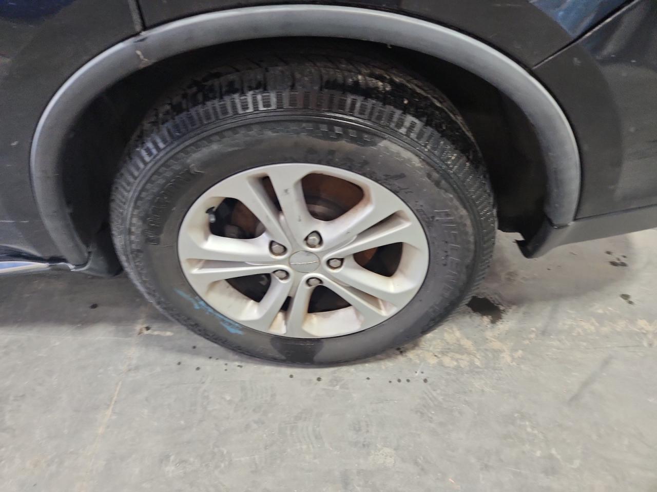 2013 Dodge Durango Crew Black vin: 1C4RDJDG5DC699123 Damage: Left Rear Wheel, Curb Rash, > 12 Inches