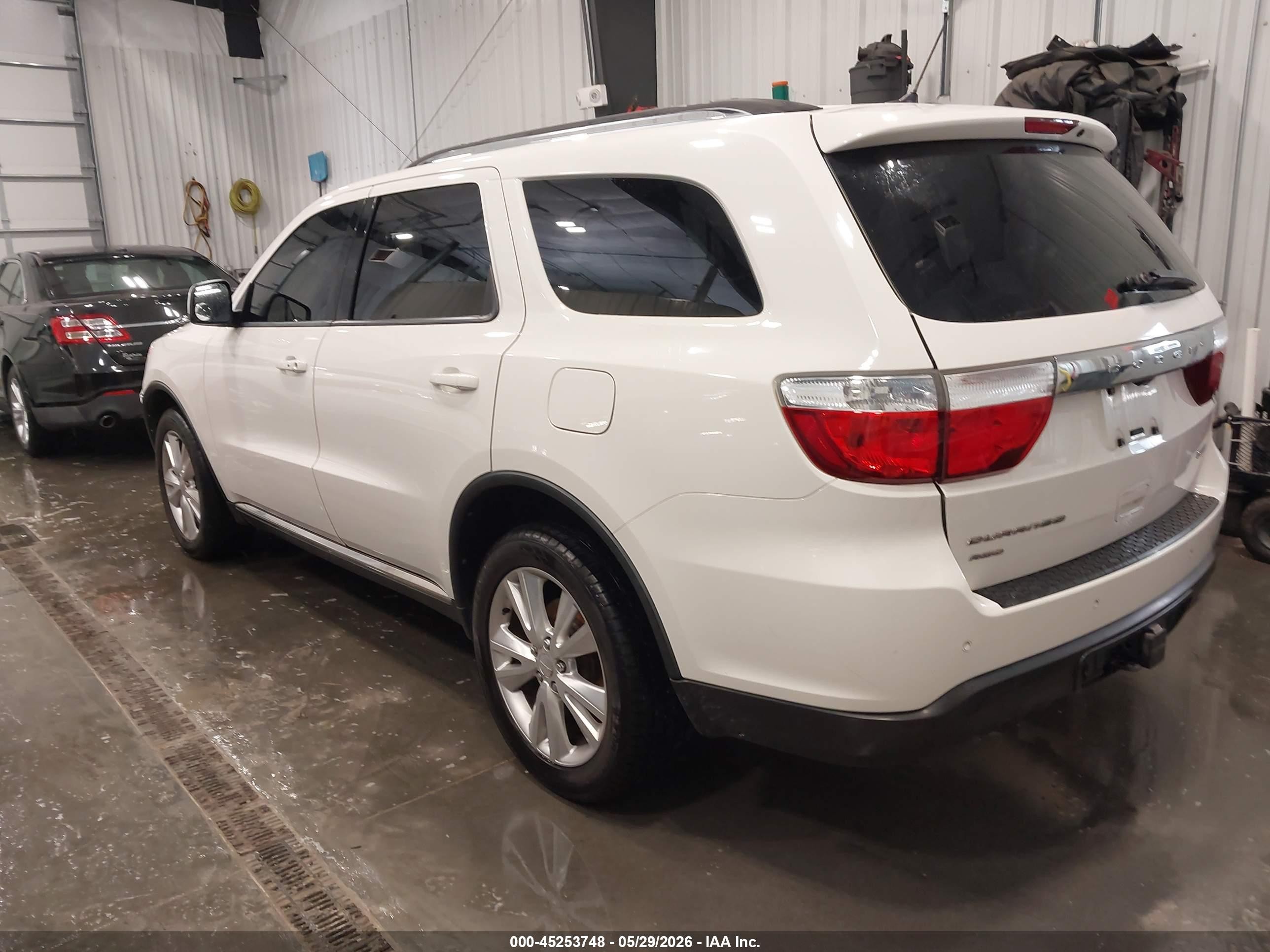 2012 Dodge Durango Crew White vin: 1C4RDJDG7CC337017