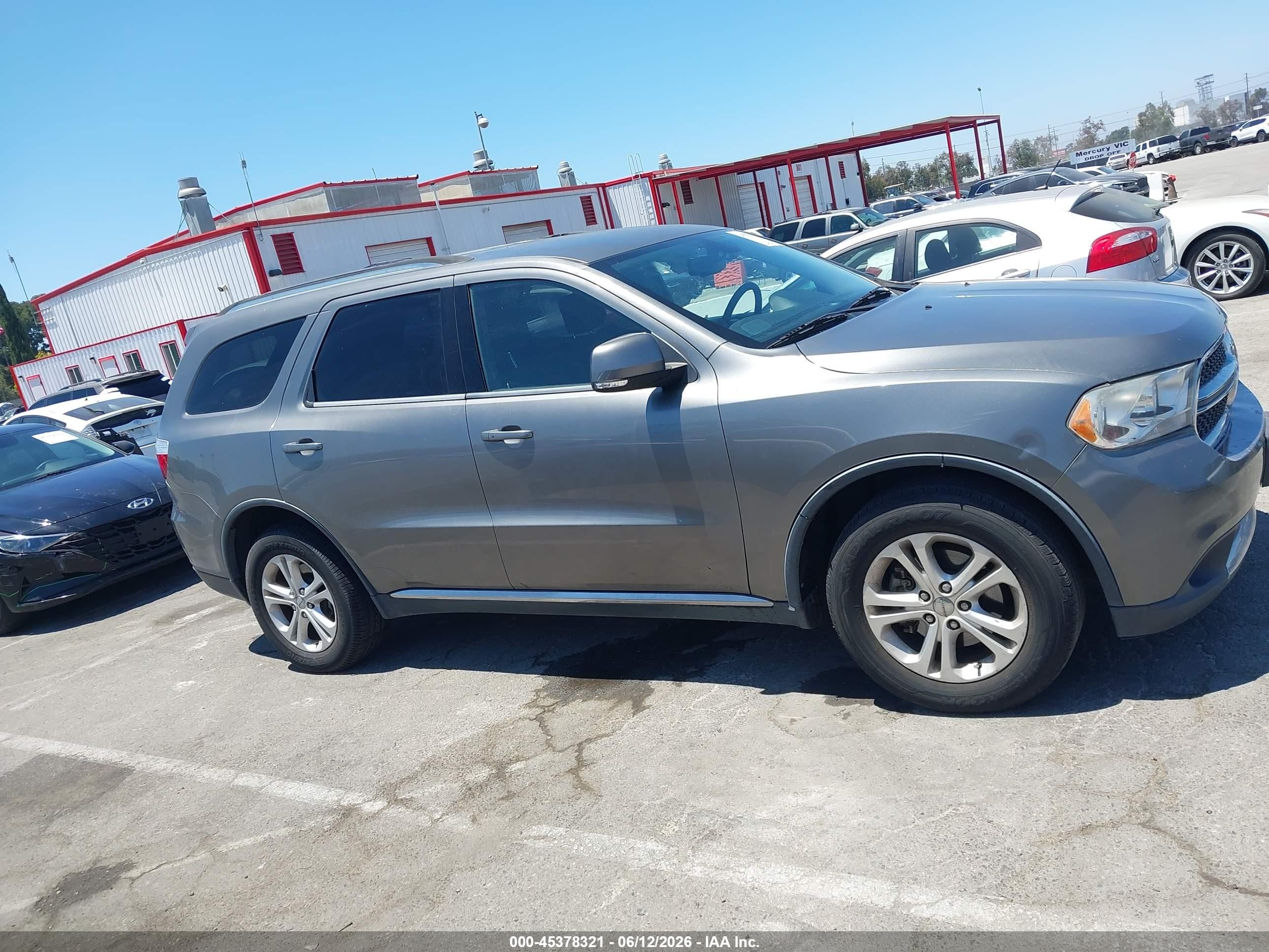 2012 Dodge Durango Crew Silver vin: 1C4RDJDG8CC247651