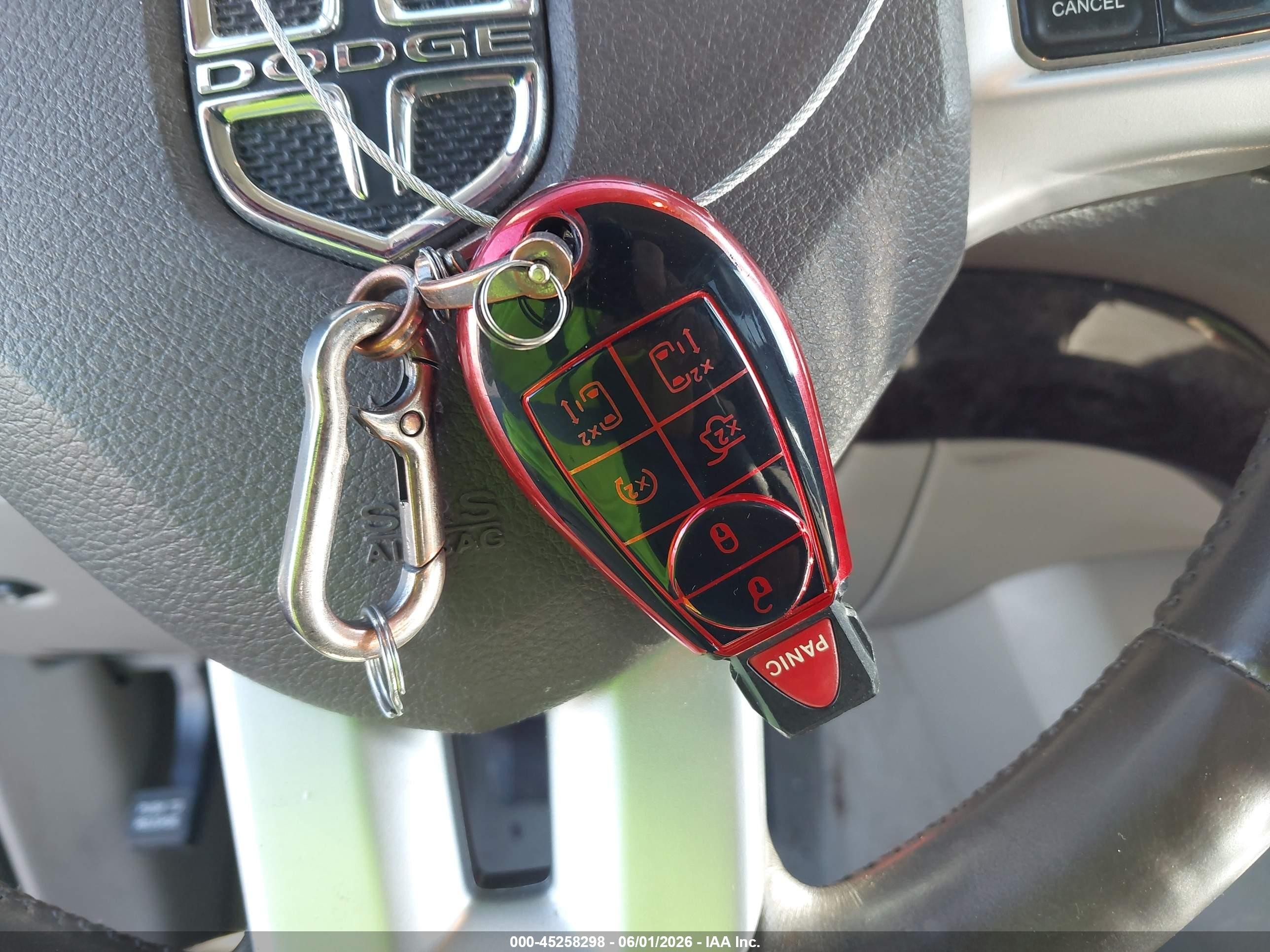 2013 Dodge Durango Crew Red vin: 1C4RDJDG8DC559681