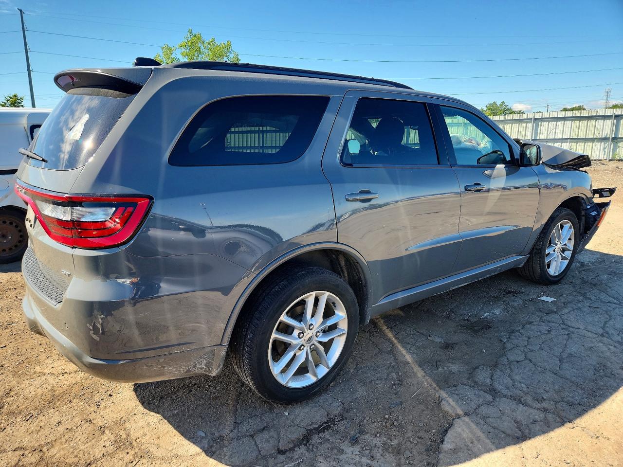 2024 Dodge Durango Gt Silver vin: 1C4RDJDGXRC111448