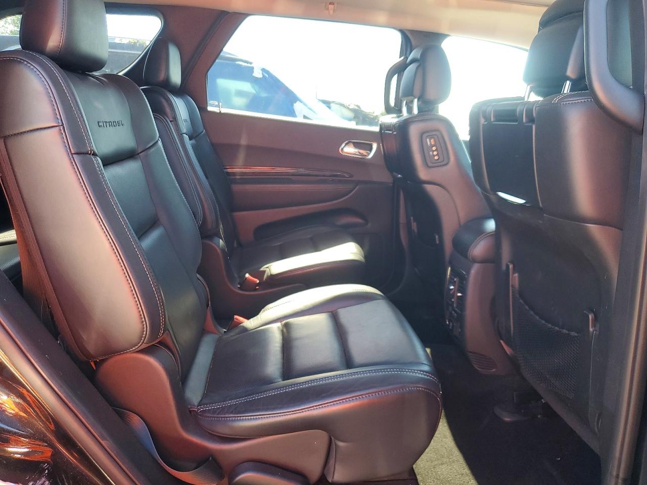 2014 Dodge Durango Citadel Black vin: 1C4RDJEG1EC550952