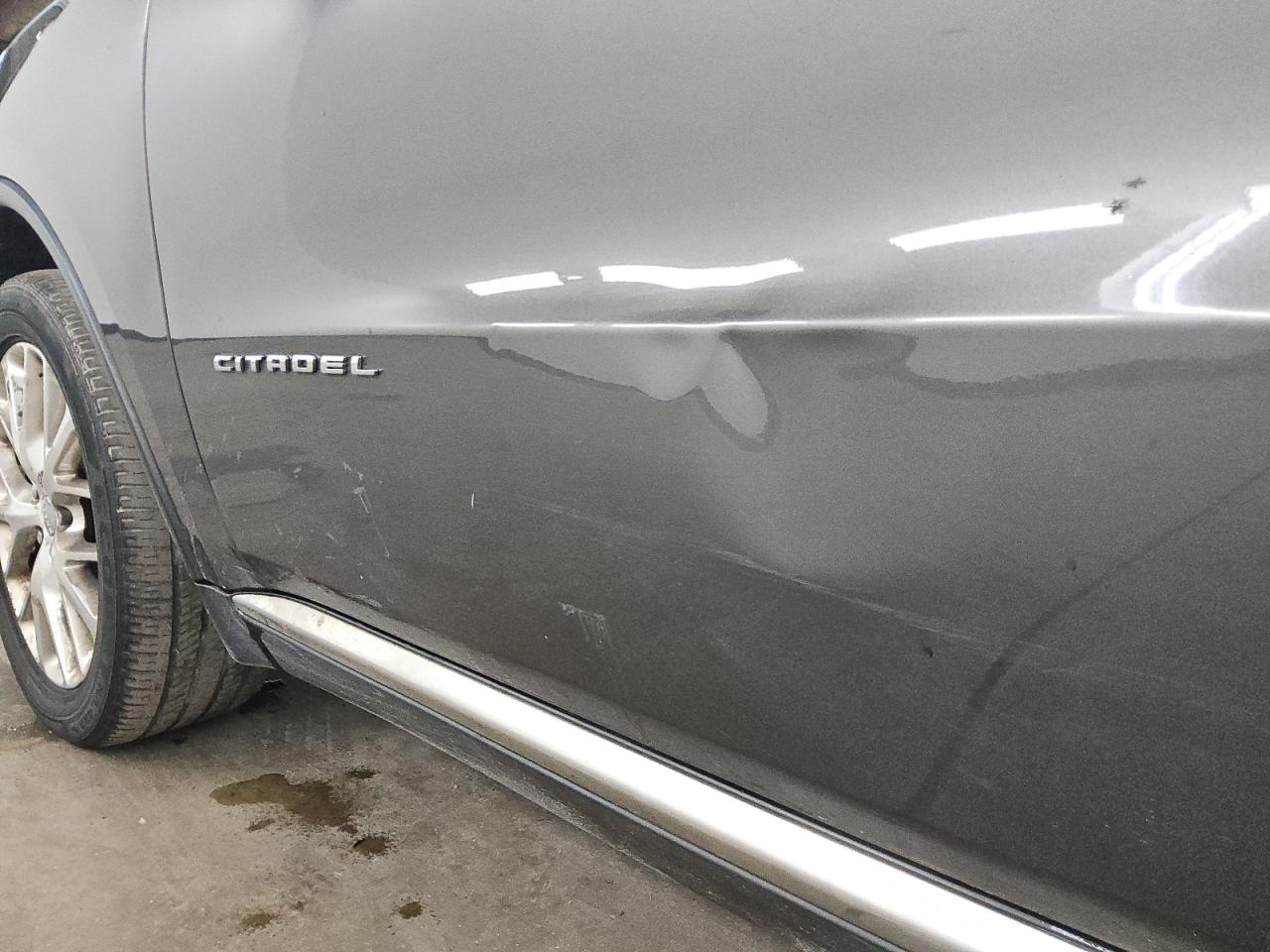 2014 Dodge Durango Citadel Серый vin: 1C4RDJEG4EC563274 Damage: Left Front Door, Dent(S) W/ Paint Dmg, 9 To 10 Inches