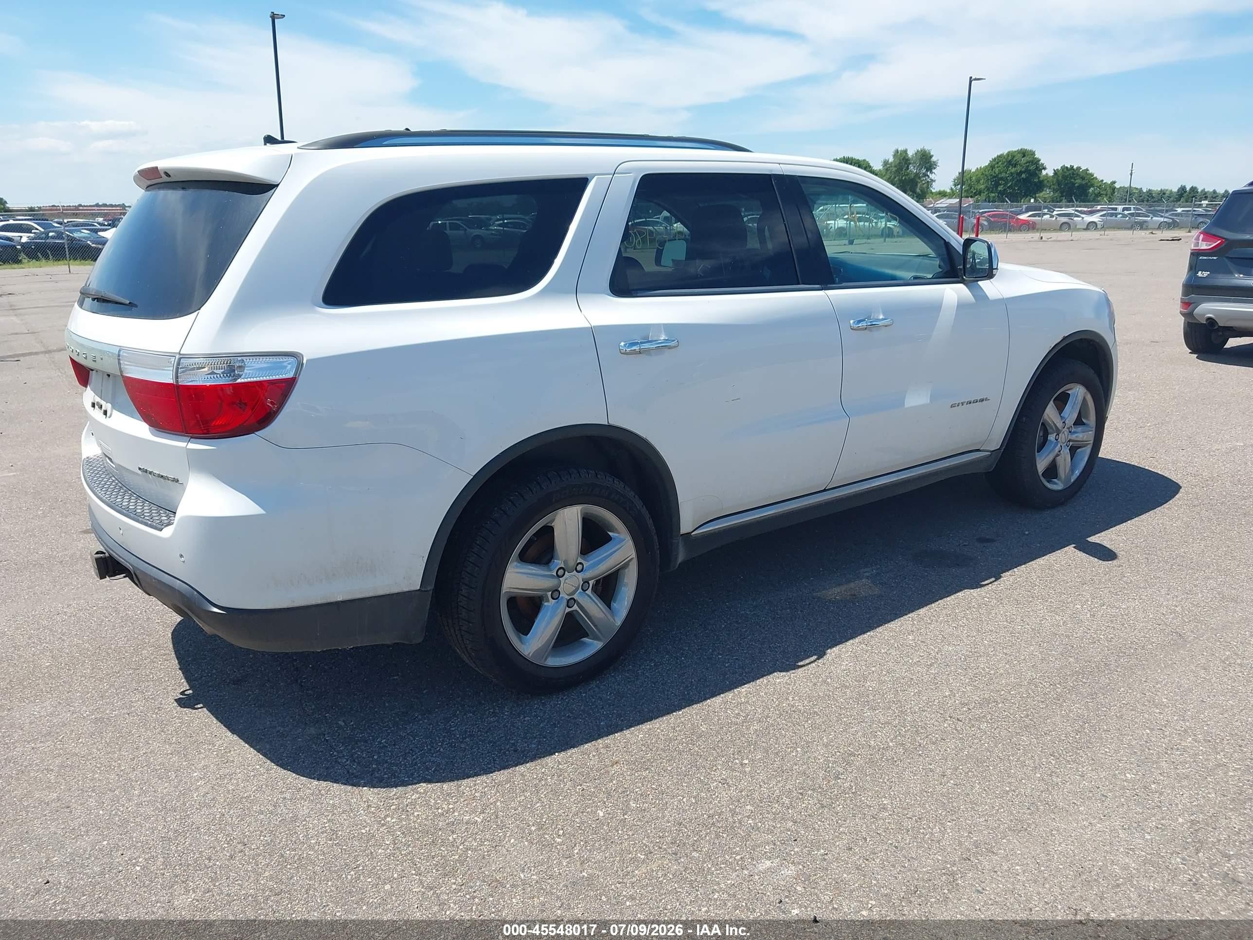 2013 Dodge Durango Citadel White vin: 1C4RDJEG5DC674995