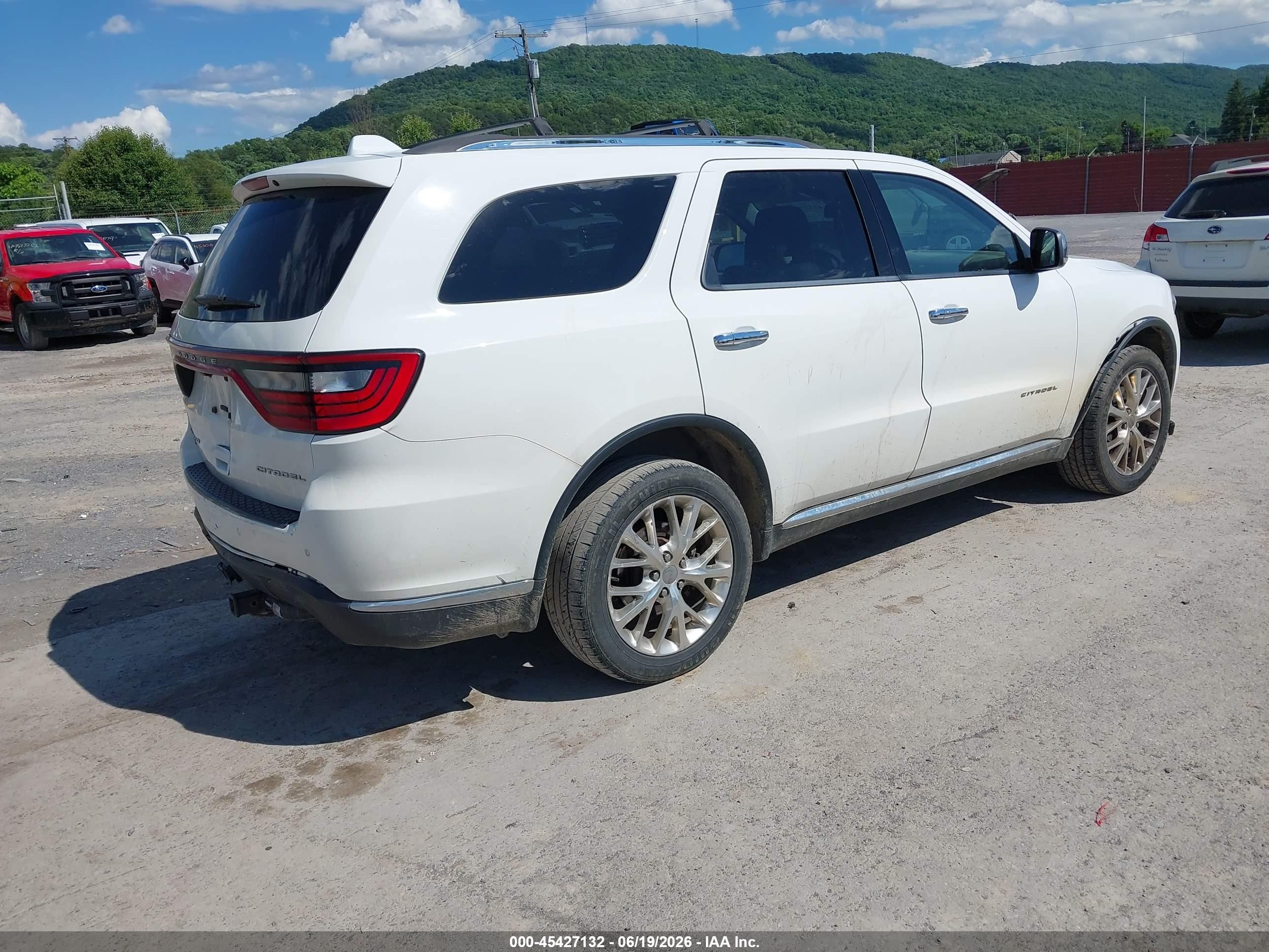2015 Dodge Durango Citadel White vin: 1C4RDJEG7FC954274