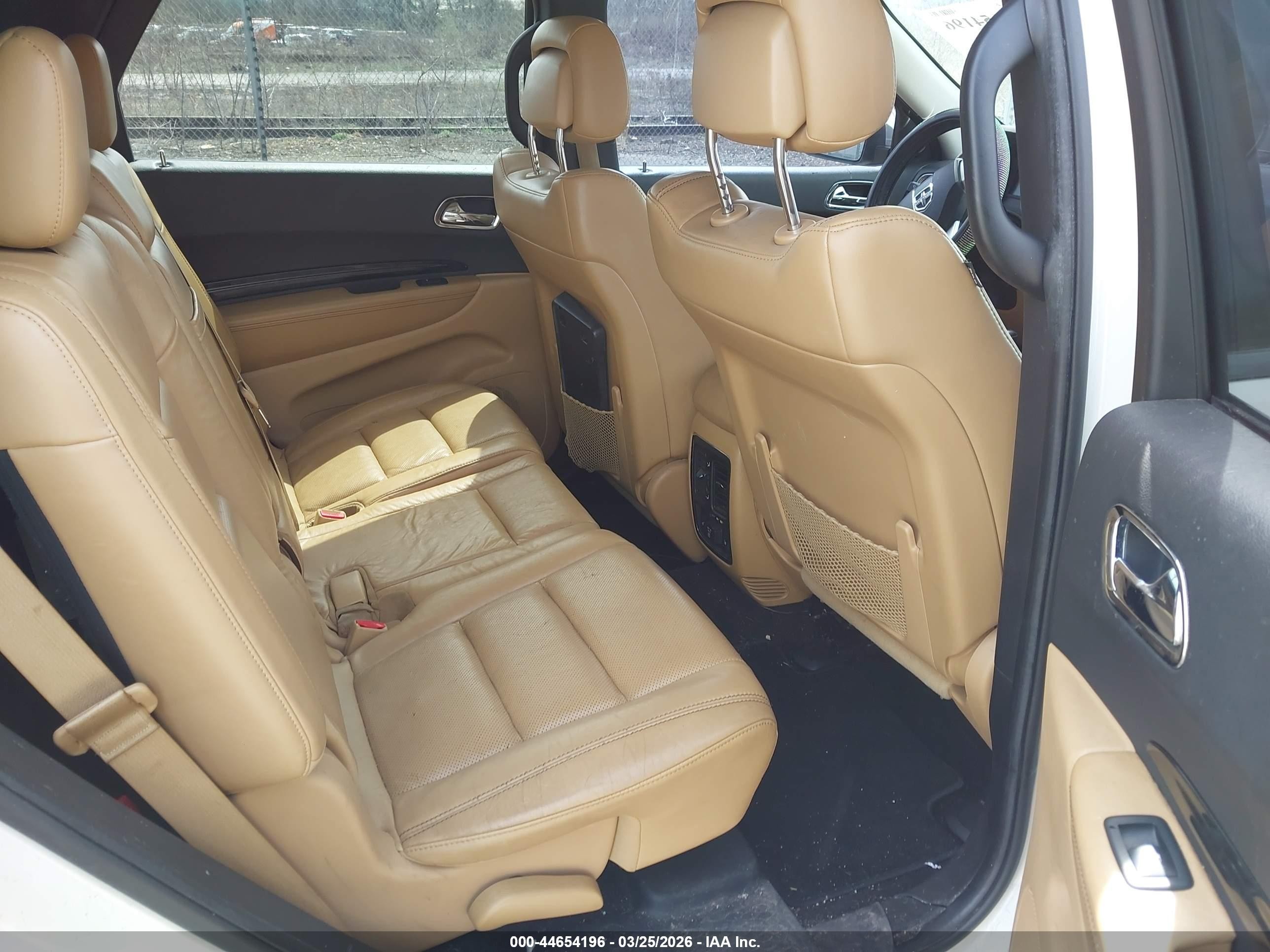 2012 Dodge Durango Citadel White vin: 1C4RDJEG8CC112796