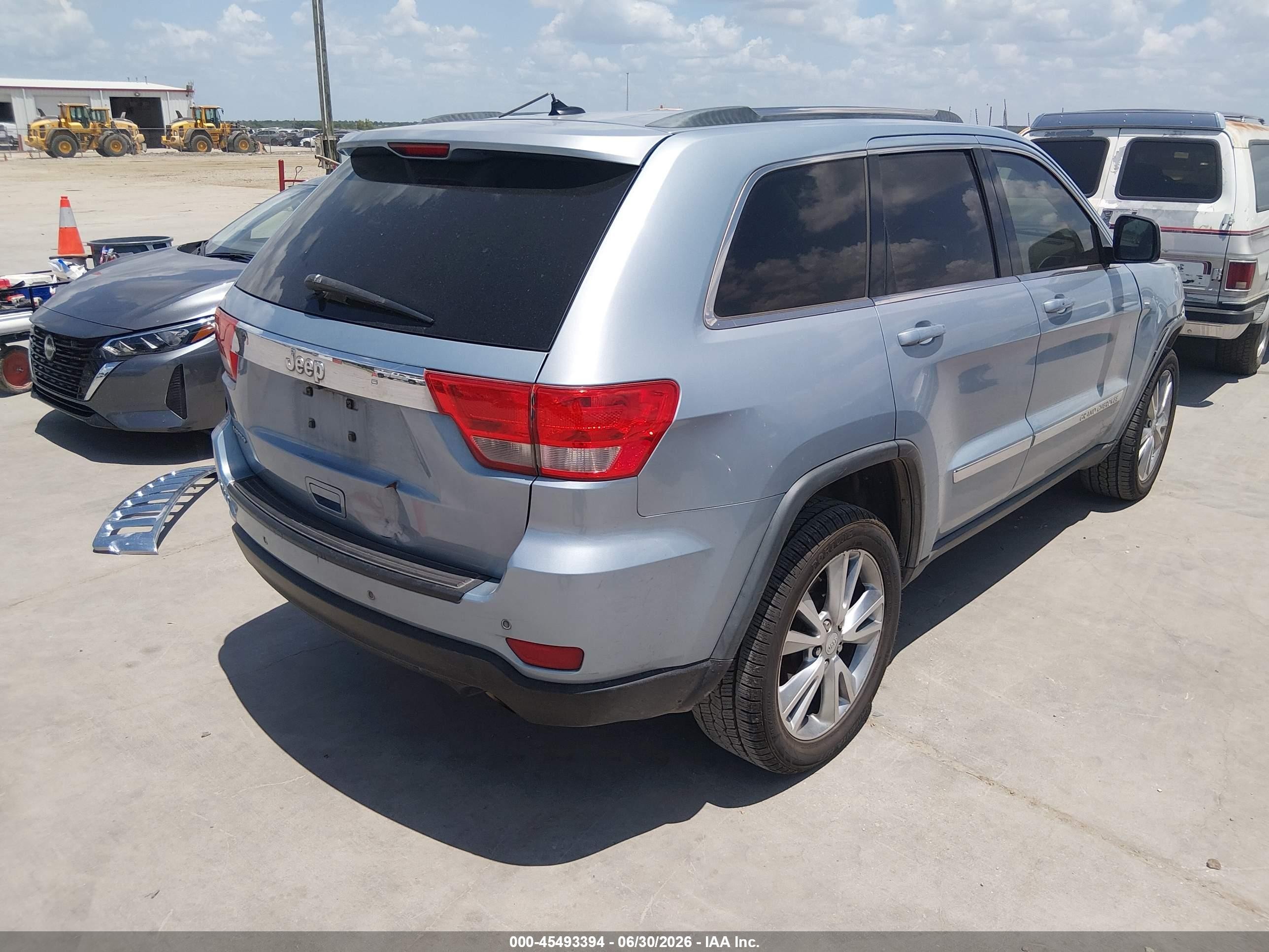 2013 Jeep Grand Cherokee Laredo Brown vin: 1C4RJEAG0DC574552