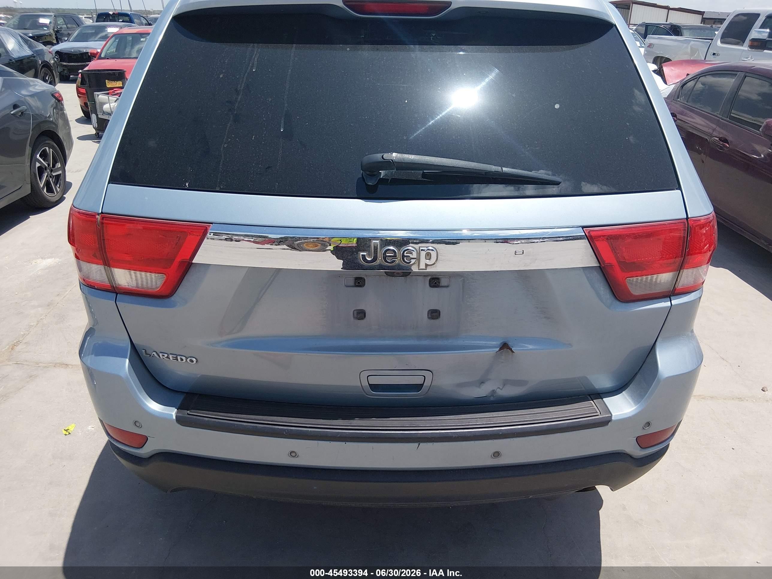 2013 Jeep Grand Cherokee Laredo Brown vin: 1C4RJEAG0DC574552