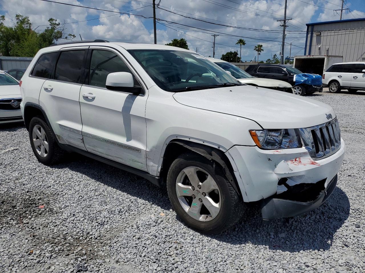 2013 Jeep Grand Cherokee Laredo White vin: 1C4RJEAG0DC588774
