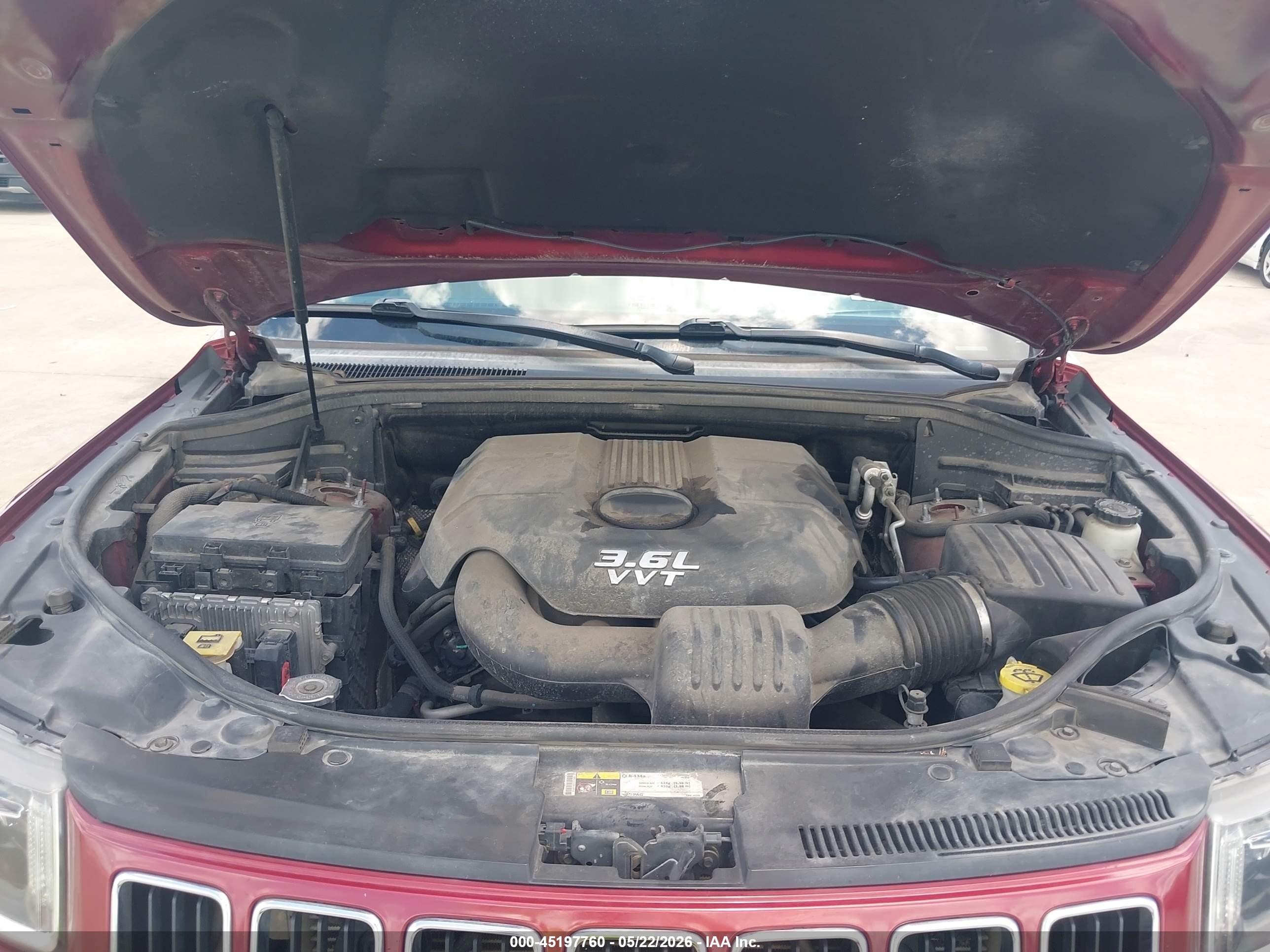 2014 Jeep Grand Cherokee Laredo Red vin: 1C4RJEAG0EC160348