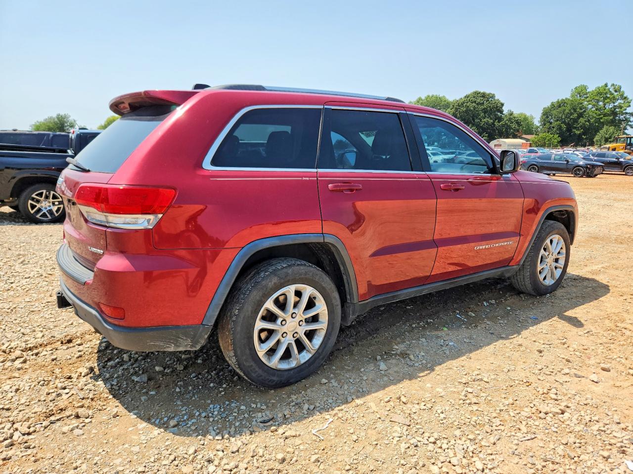 2014 Jeep Grand Cherokee Laredo Red vin: 1C4RJEAG0EC348139