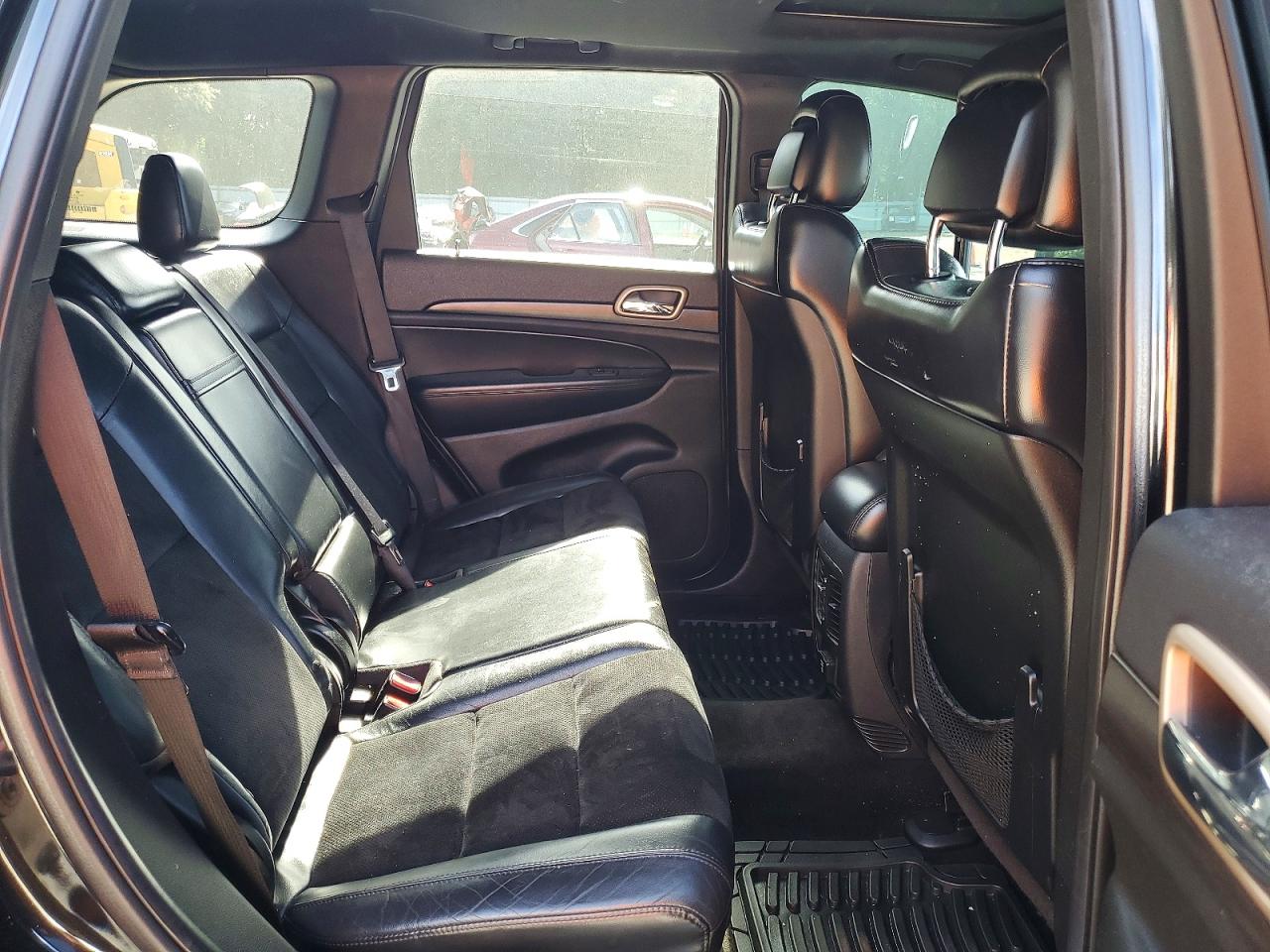 2015 Jeep Grand Cherokee Laredo Black vin: 1C4RJEAG0FC614342