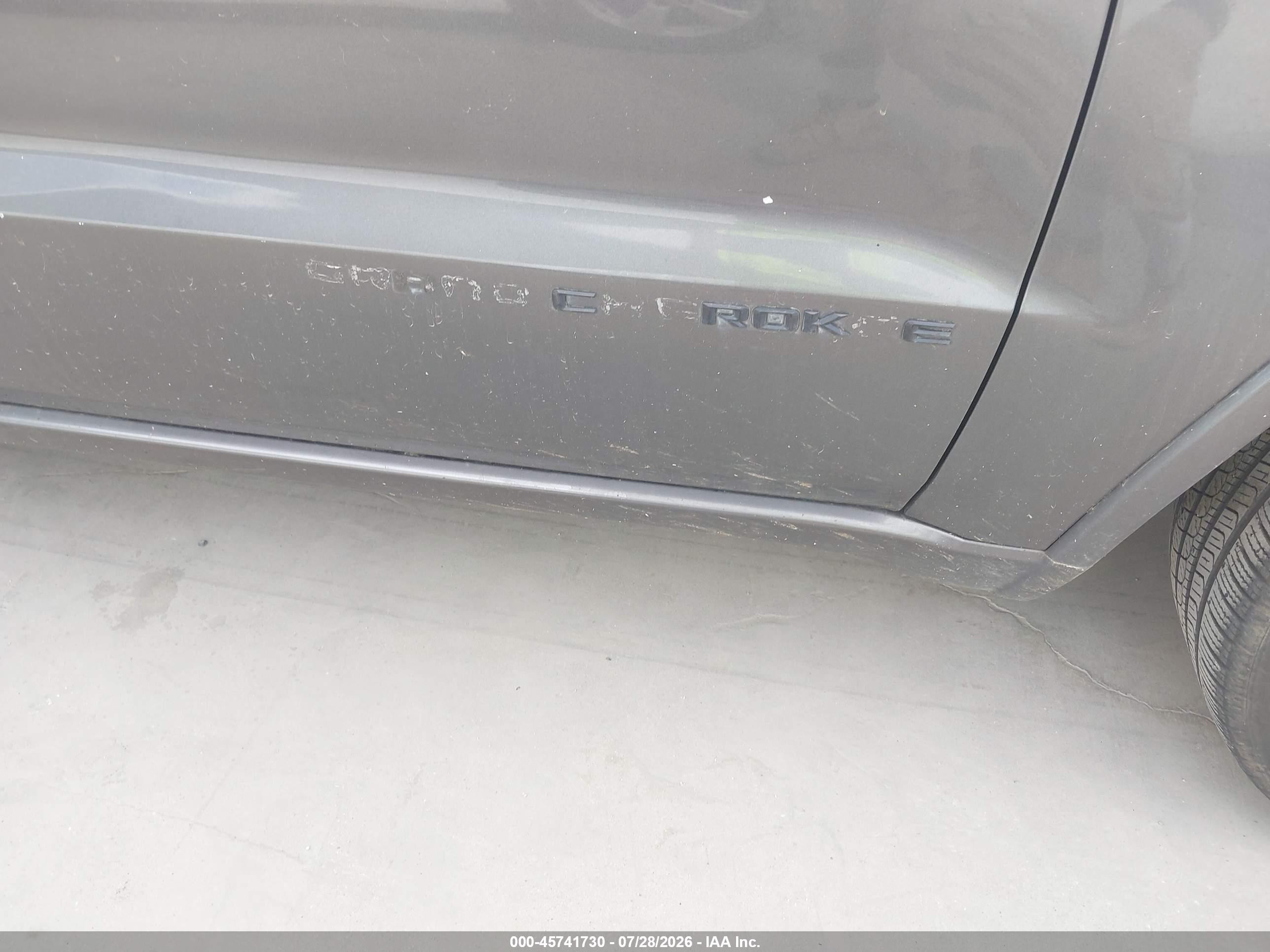 2015 Jeep Grand Cherokee Altitude Серый vin: 1C4RJEAG0FC634784