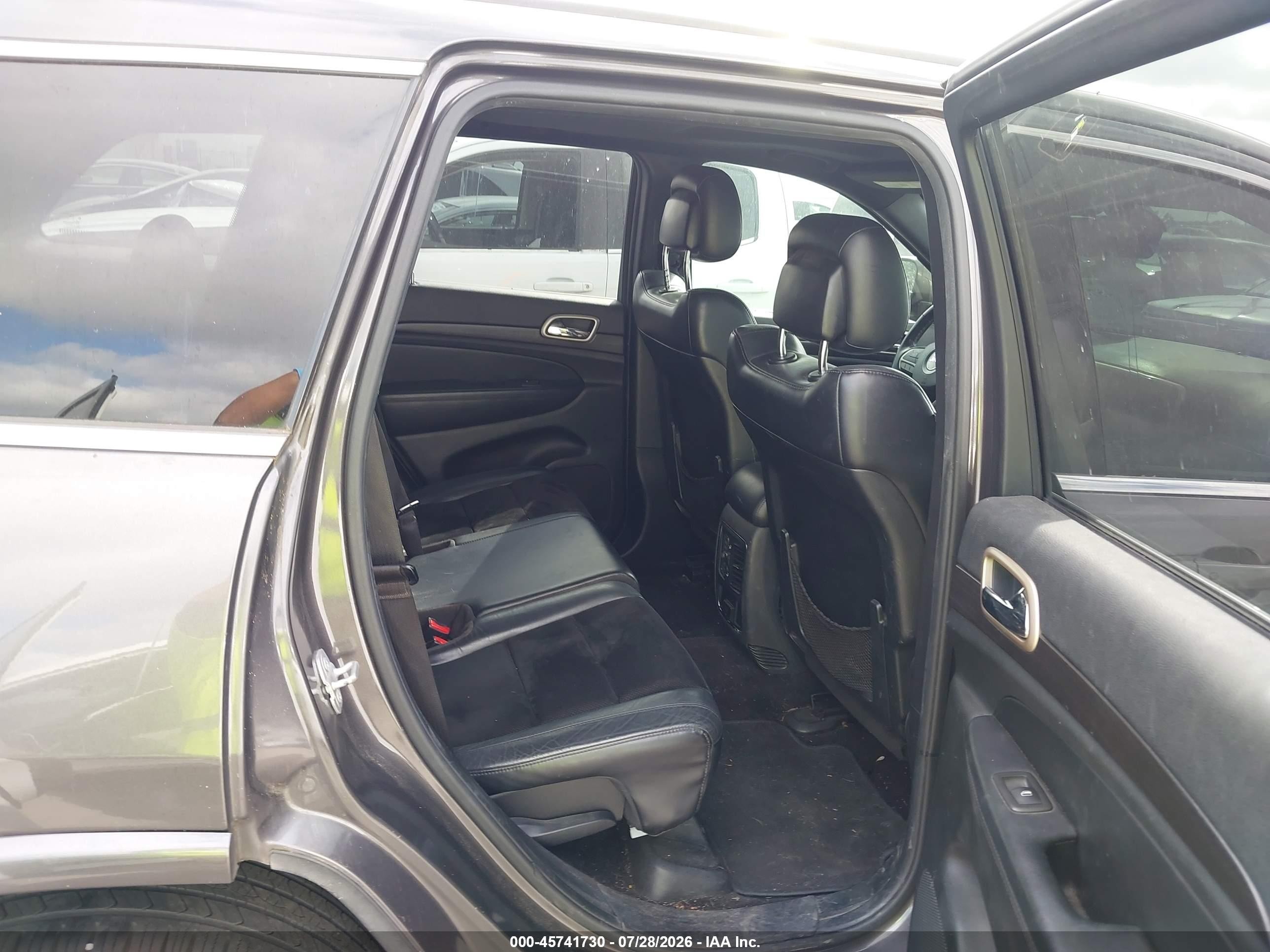 2015 Jeep Grand Cherokee Altitude Серый vin: 1C4RJEAG0FC634784