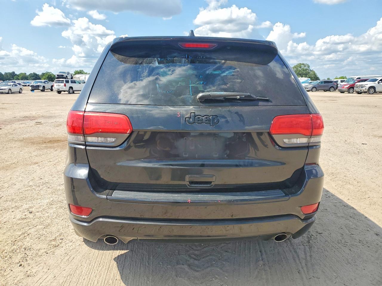2015 Jeep Grand Cherokee Laredo Black vin: 1C4RJEAG0FC668479