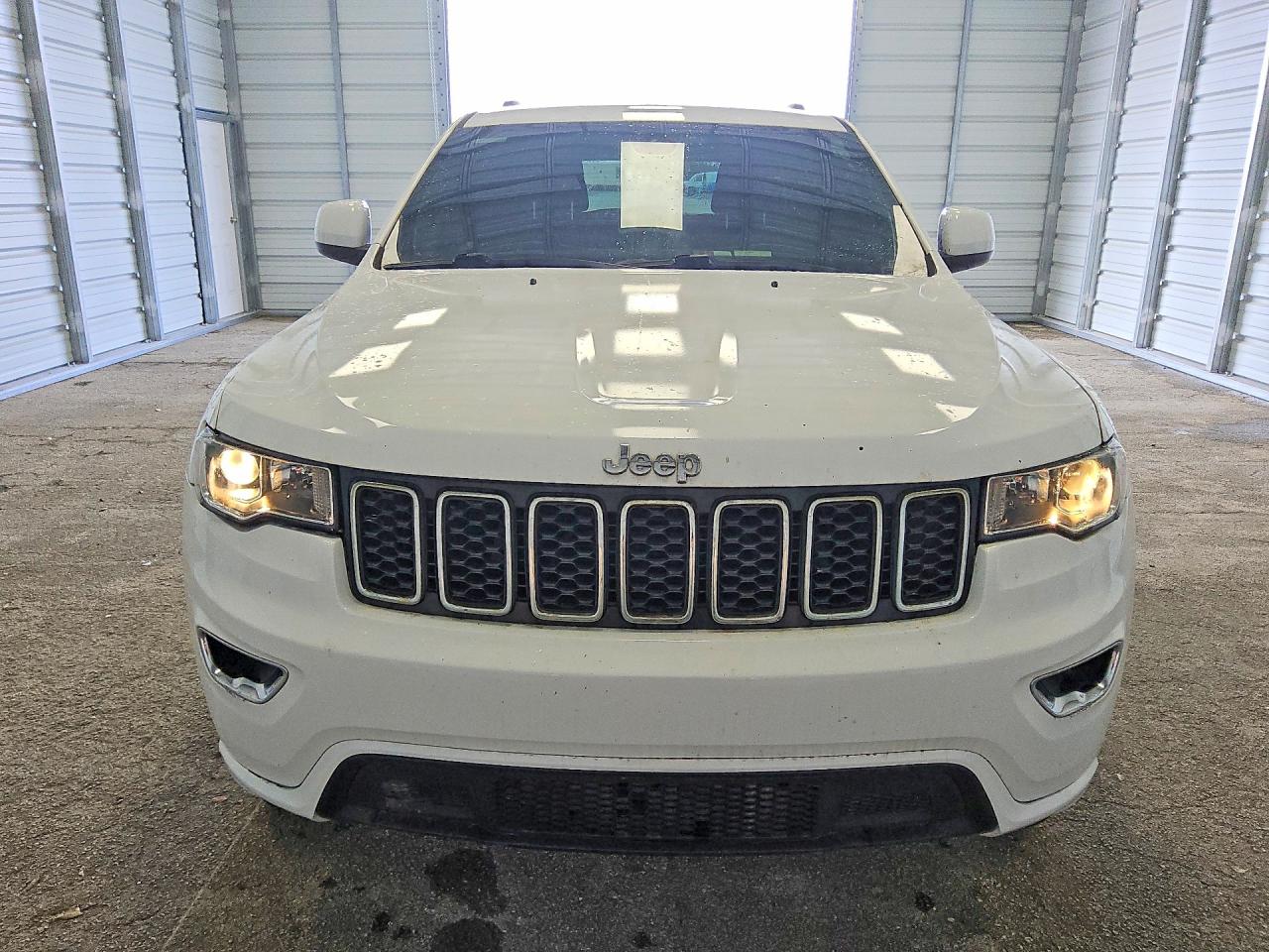 2018 Jeep Grand Cherokee Laredo White vin: 1C4RJEAG0JC412366