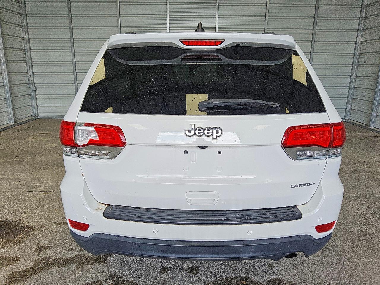 2018 Jeep Grand Cherokee Laredo White vin: 1C4RJEAG0JC412366