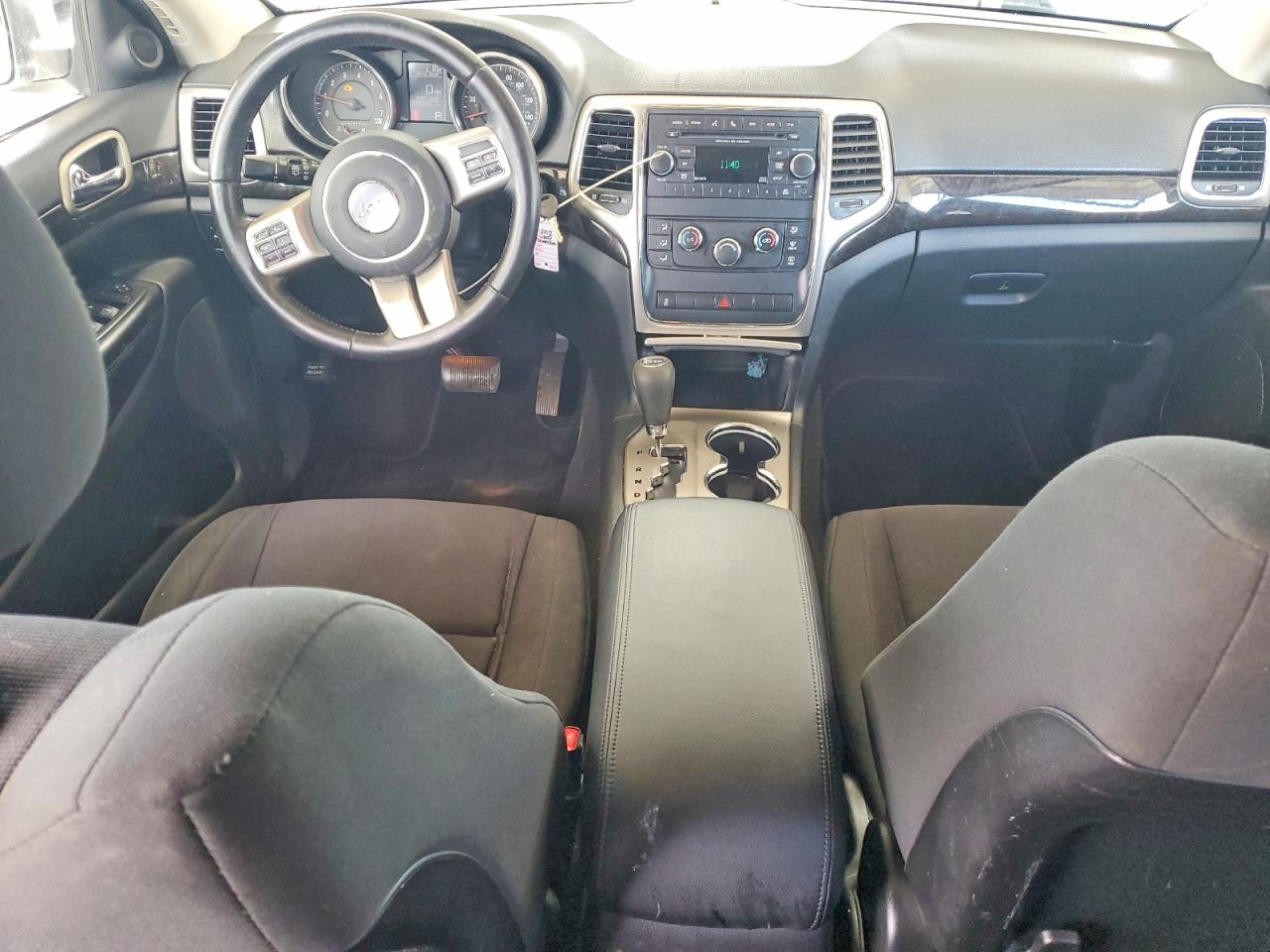 2012 Jeep Grand Cherokee Laredo White vin: 1C4RJEAG1CC177480