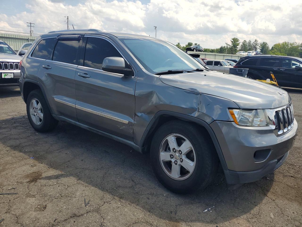 2012 Jeep Grand Cherokee Laredo Gray vin: 1C4RJEAG1CC210218