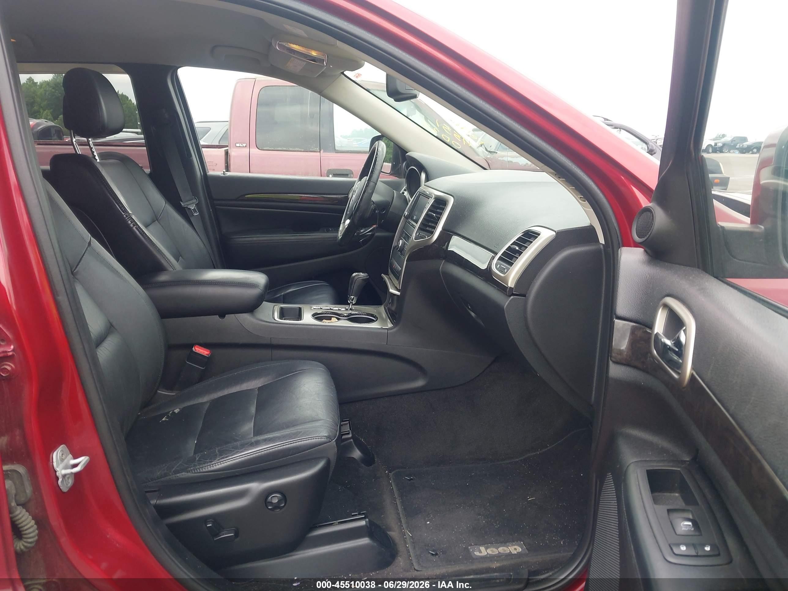 2013 Jeep Grand Cherokee Laredo Burgundy vin: 1C4RJEAG1DC507765