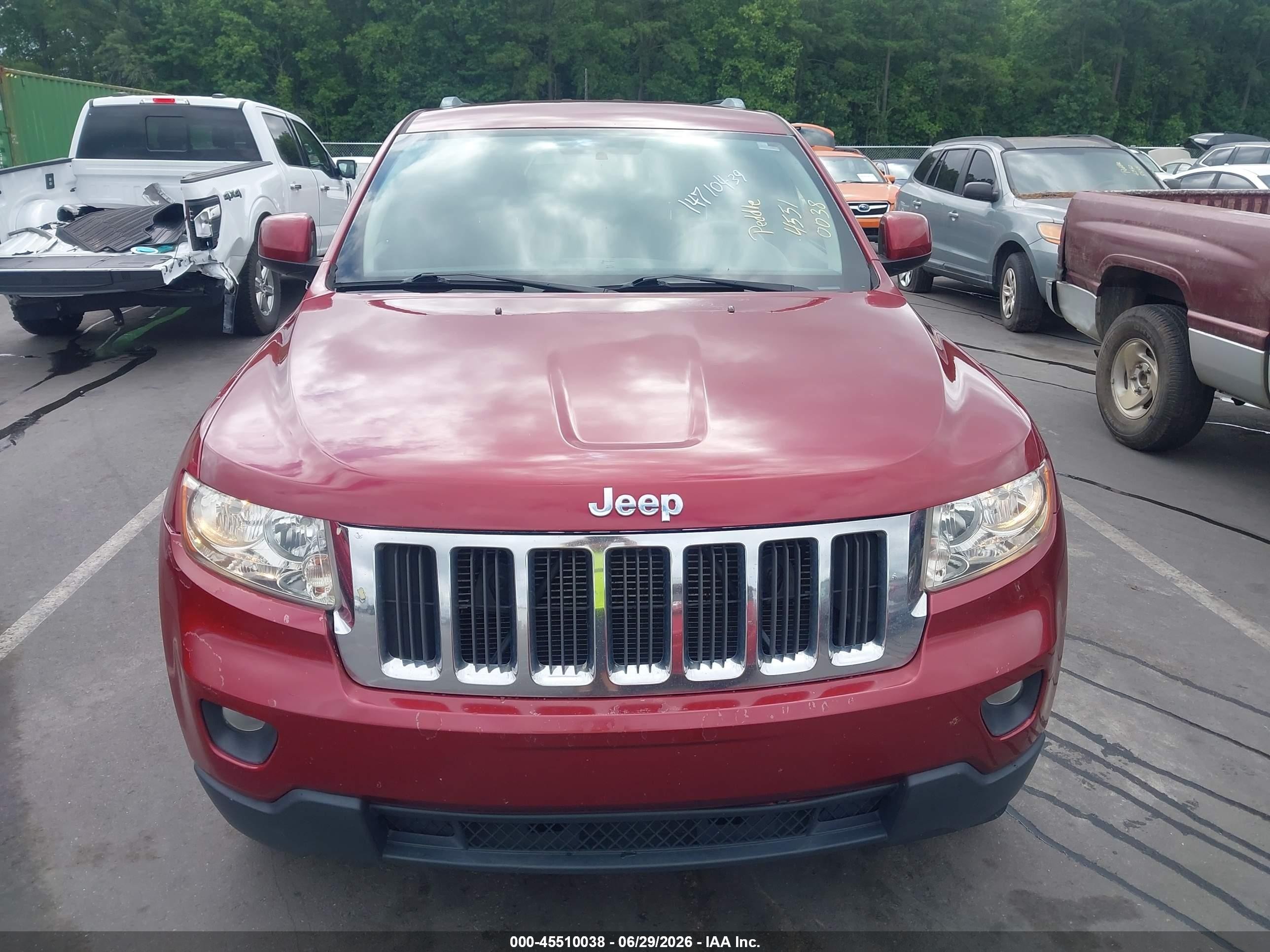 2013 Jeep Grand Cherokee Laredo Burgundy vin: 1C4RJEAG1DC507765