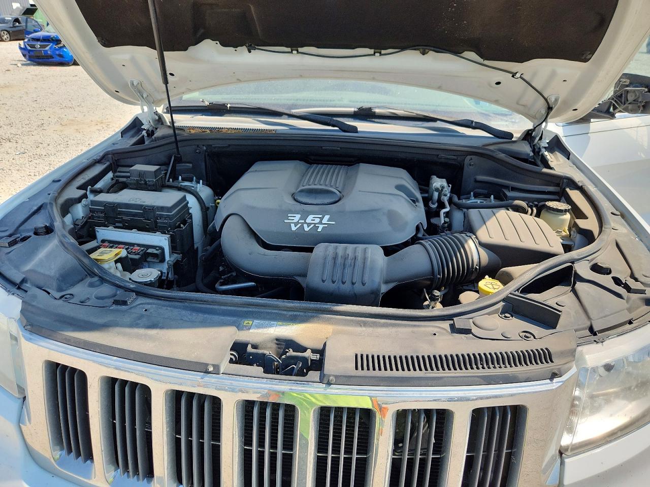 2013 Jeep Grand Cherokee Laredo Белый vin: 1C4RJEAG1DC514196