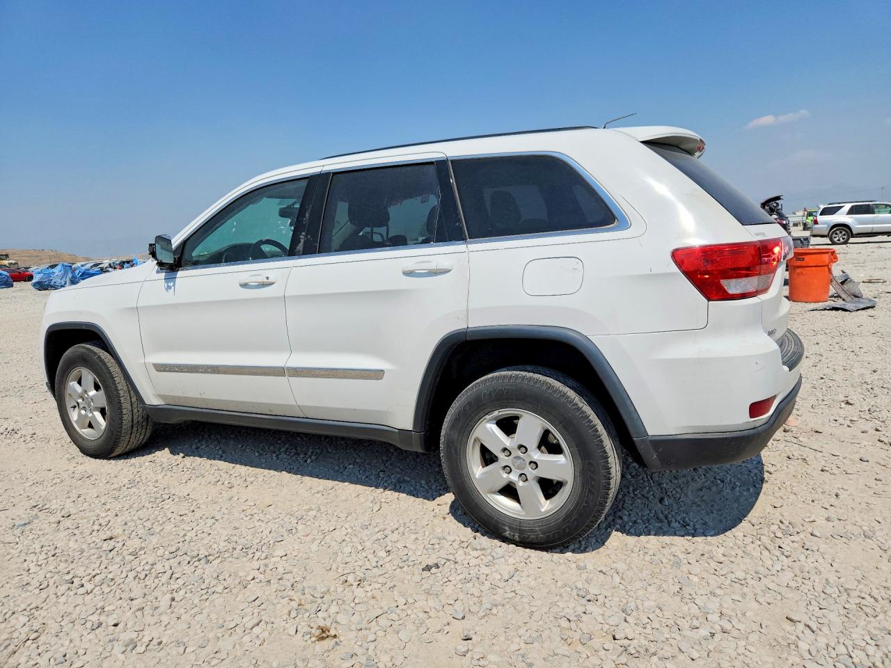 2013 Jeep Grand Cherokee Laredo Белый vin: 1C4RJEAG1DC514196