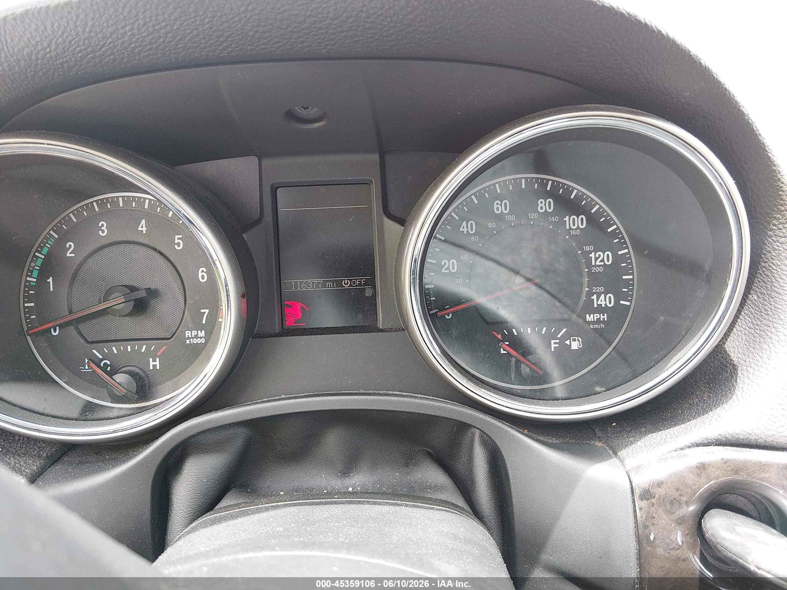 2013 Jeep Grand Cherokee Laredo Red vin: 1C4RJEAG1DC545965