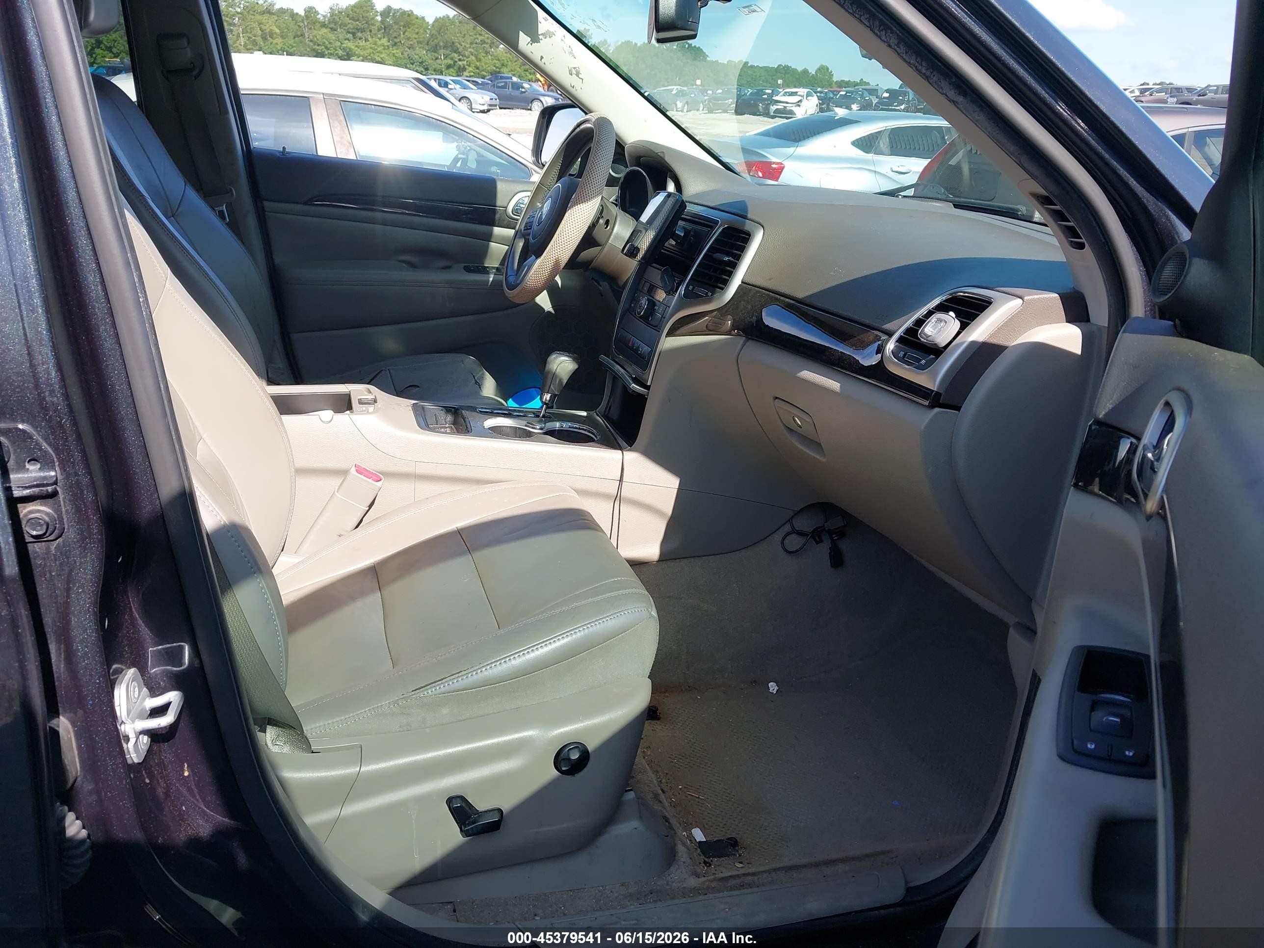 2013 Jeep Grand Cherokee Laredo Черный vin: 1C4RJEAG1DC643345