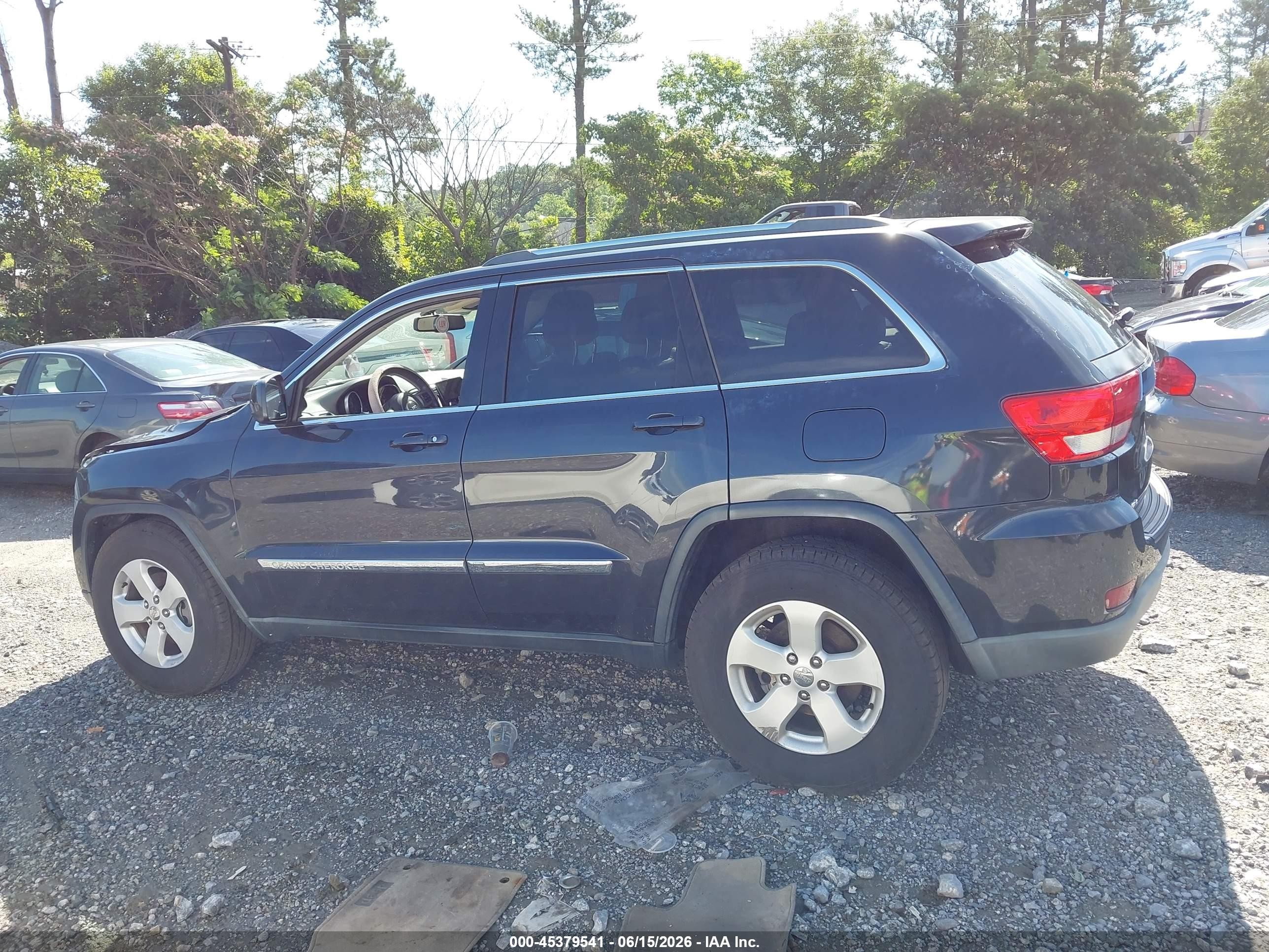 2013 Jeep Grand Cherokee Laredo Черный vin: 1C4RJEAG1DC643345