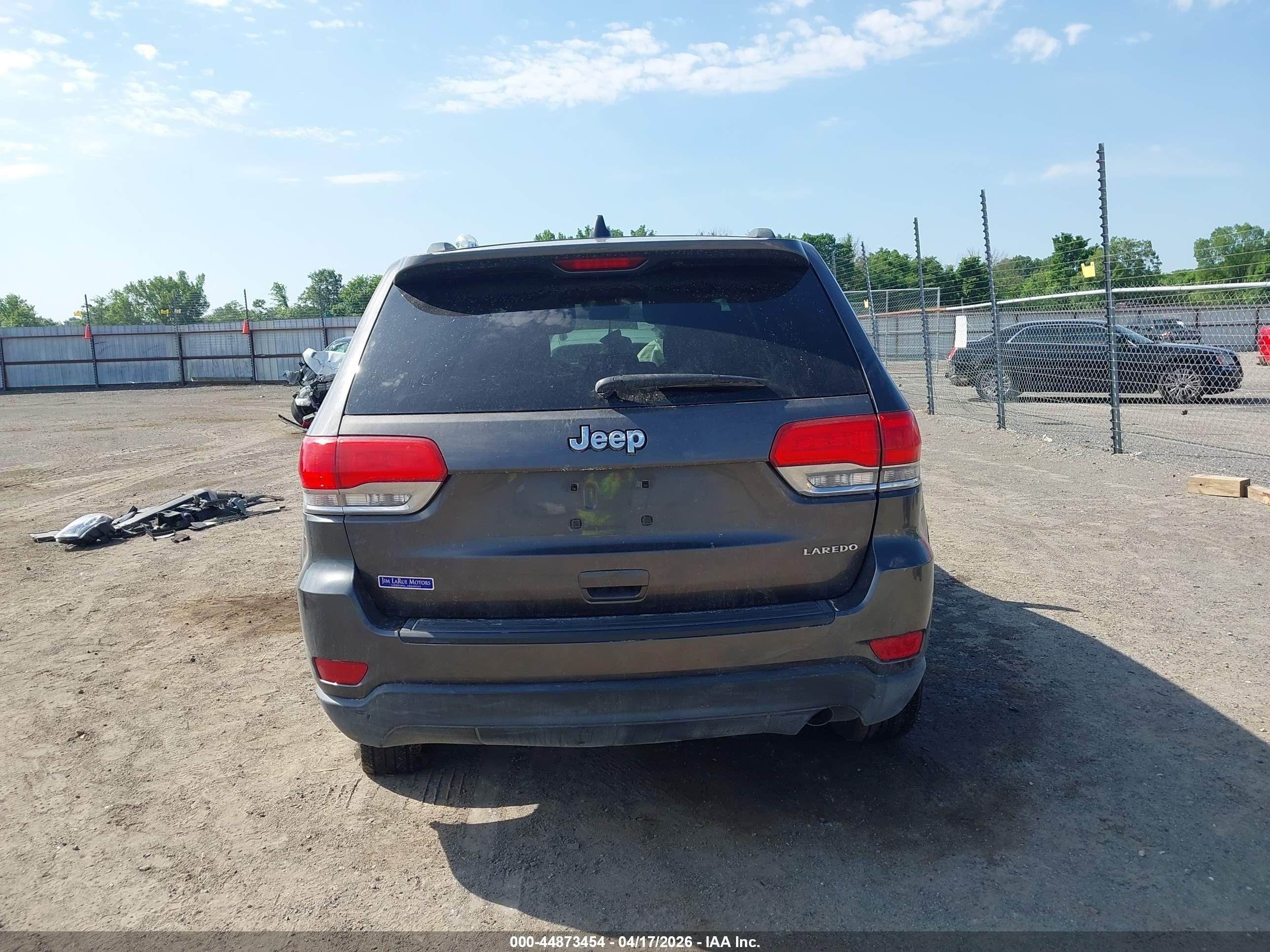 2014 Jeep Grand Cherokee Laredo Gray vin: 1C4RJEAG1EC206950