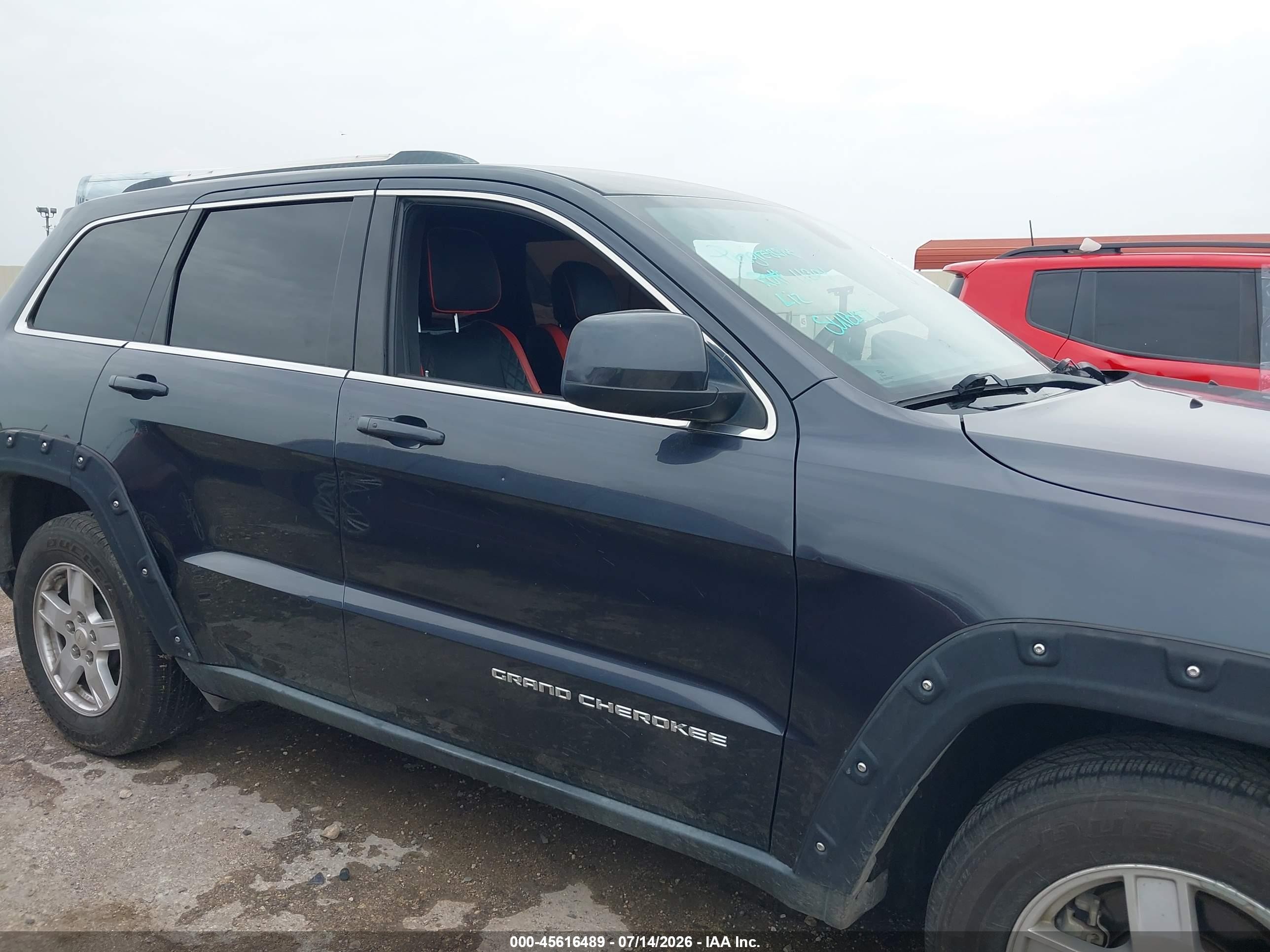 2014 Jeep Grand Cherokee Laredo Gray vin: 1C4RJEAG1EC216748