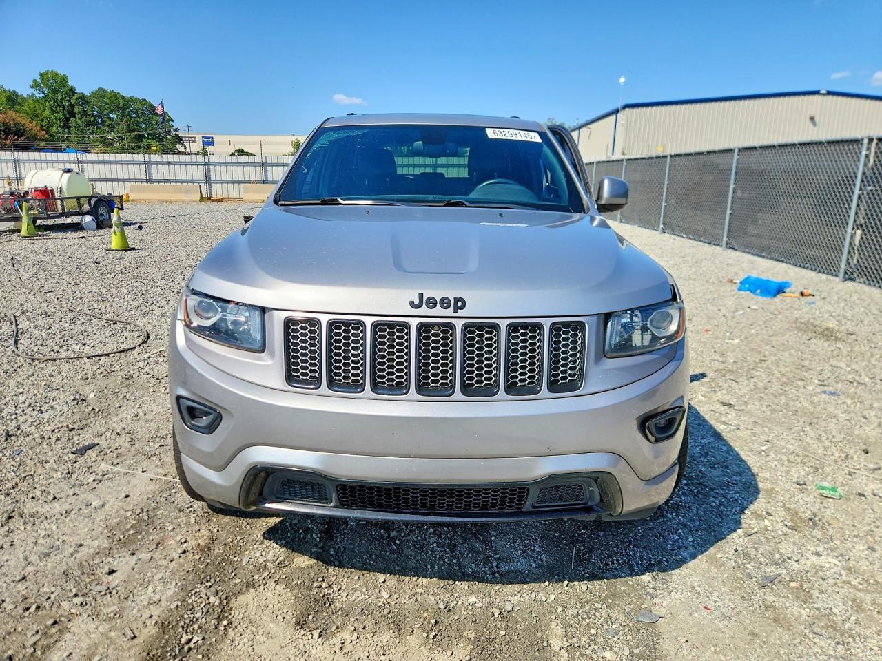 2015 Jeep Grand Cherokee Laredo Silver vin: 1C4RJEAG1FC654140