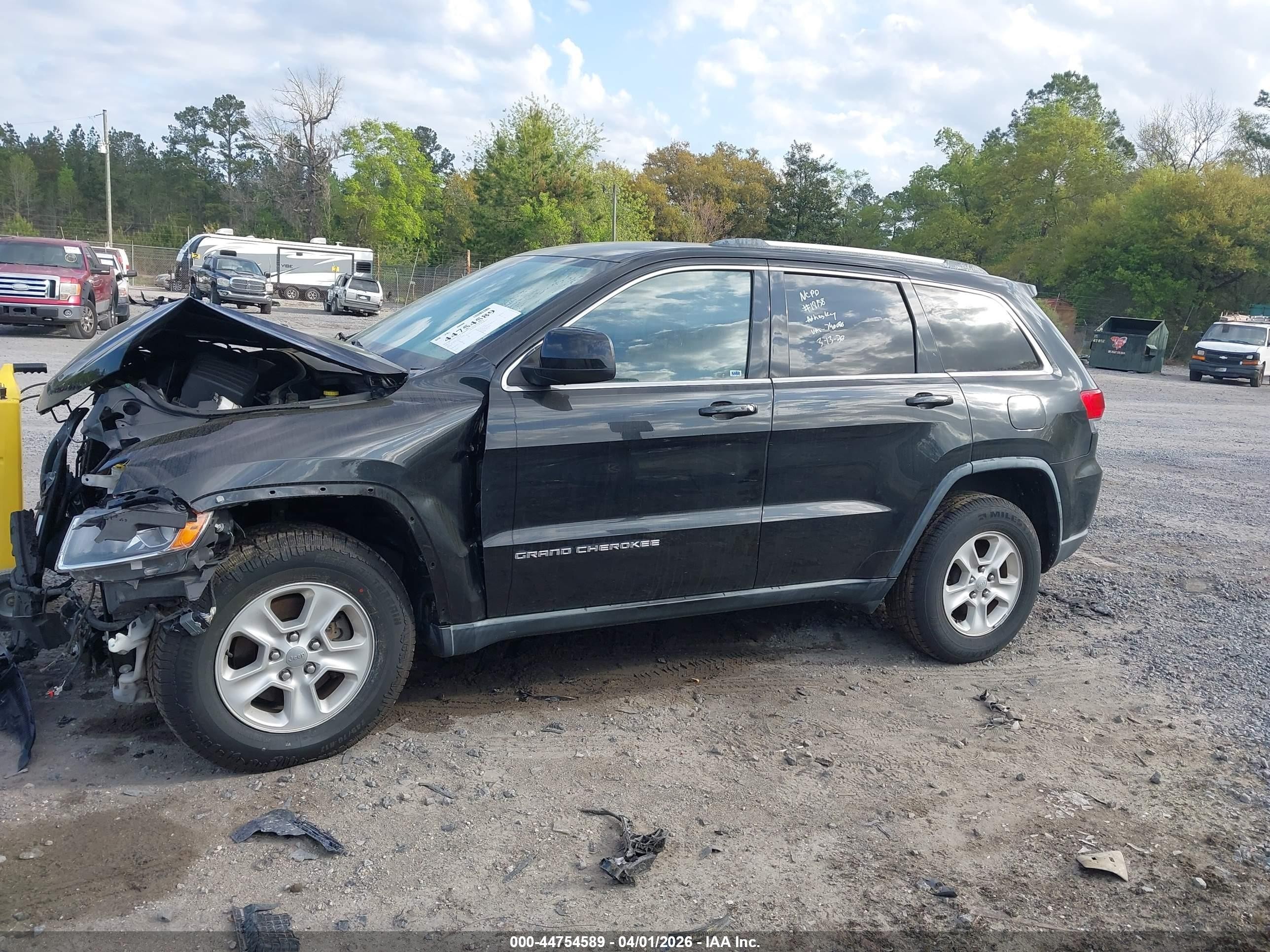 2015 Jeep Grand Cherokee Laredo Black vin: 1C4RJEAG1FC740080